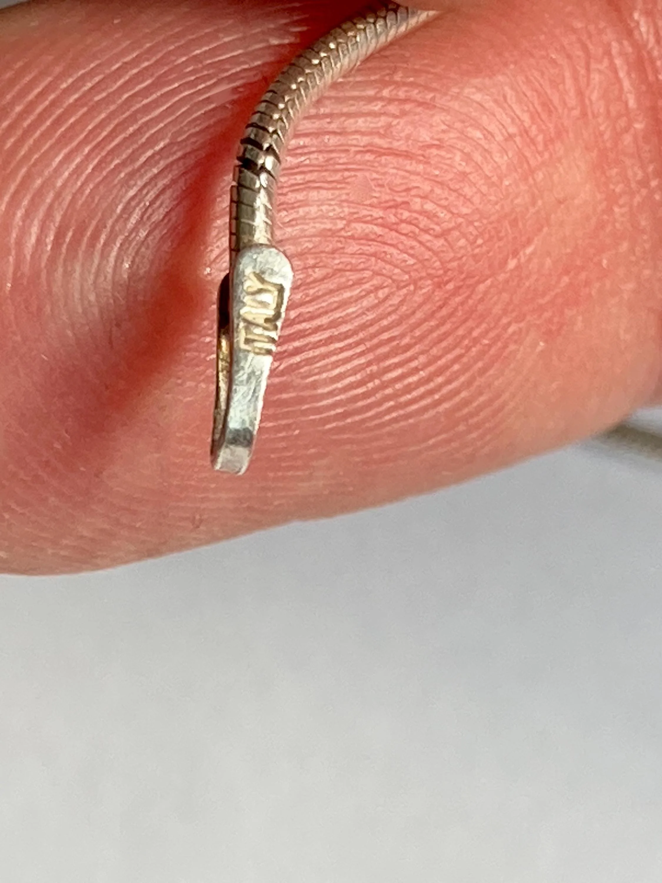 https://i.etsystatic.com/21152721/r/il/439062/7719571728/il_fullxfull.7719571728_2vbe.jpg