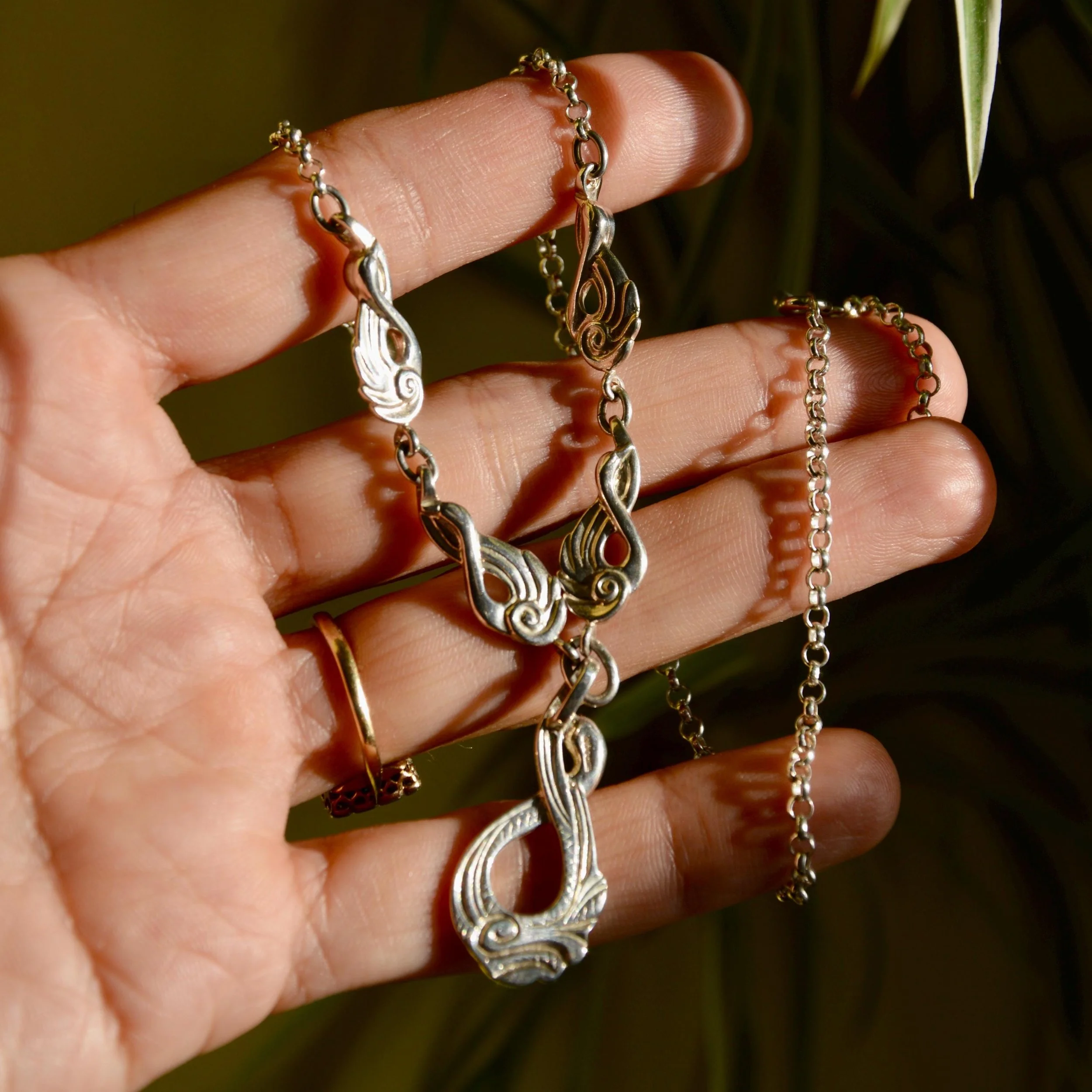 https://i.etsystatic.com/21152721/r/il/64039a/7221377012/il_fullxfull.7221377012_rck1.jpg
