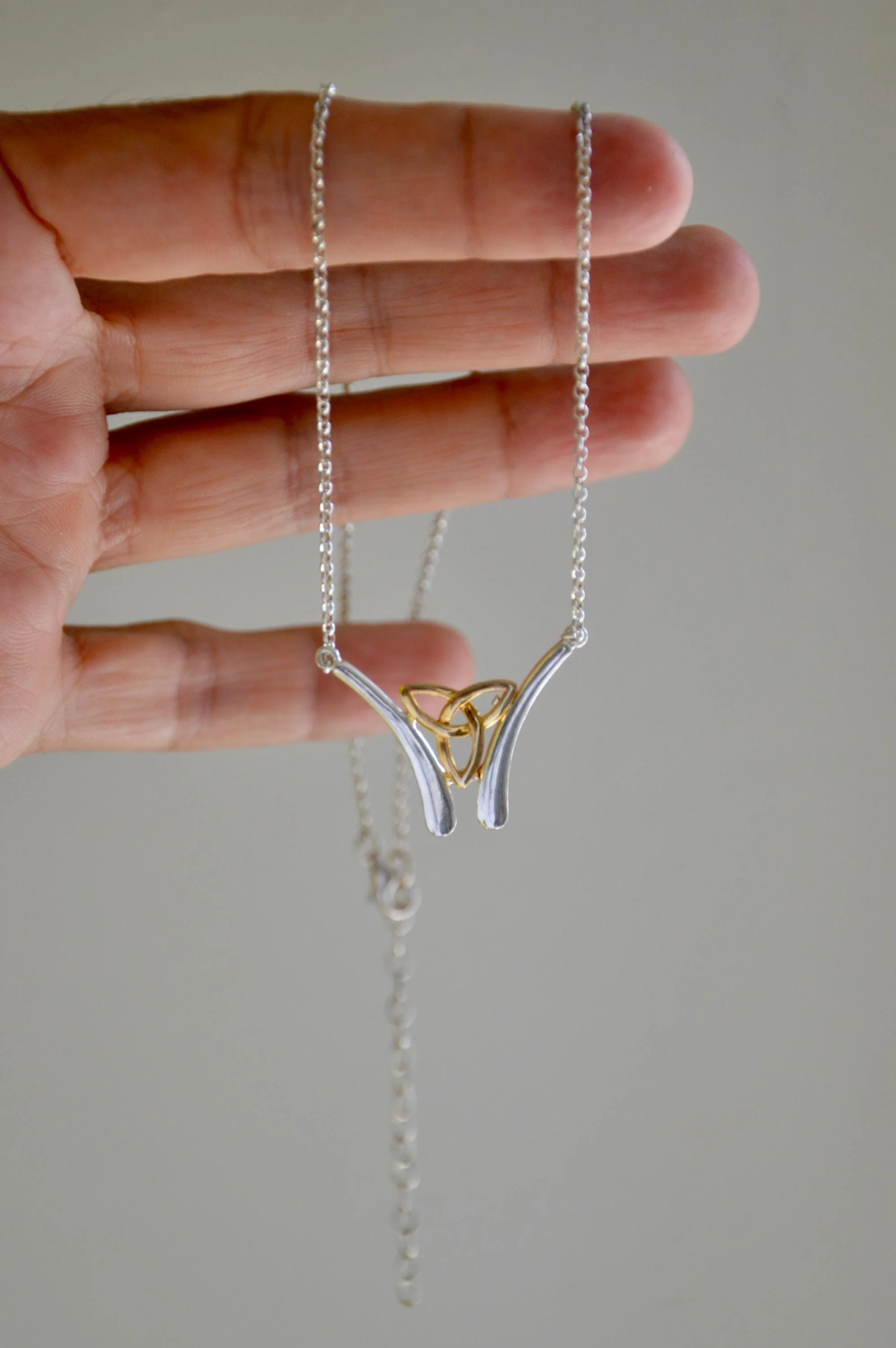 https://i.etsystatic.com/21152721/r/il/115517/8236620945/il_fullxfull.8236620945_x2lg.jpg