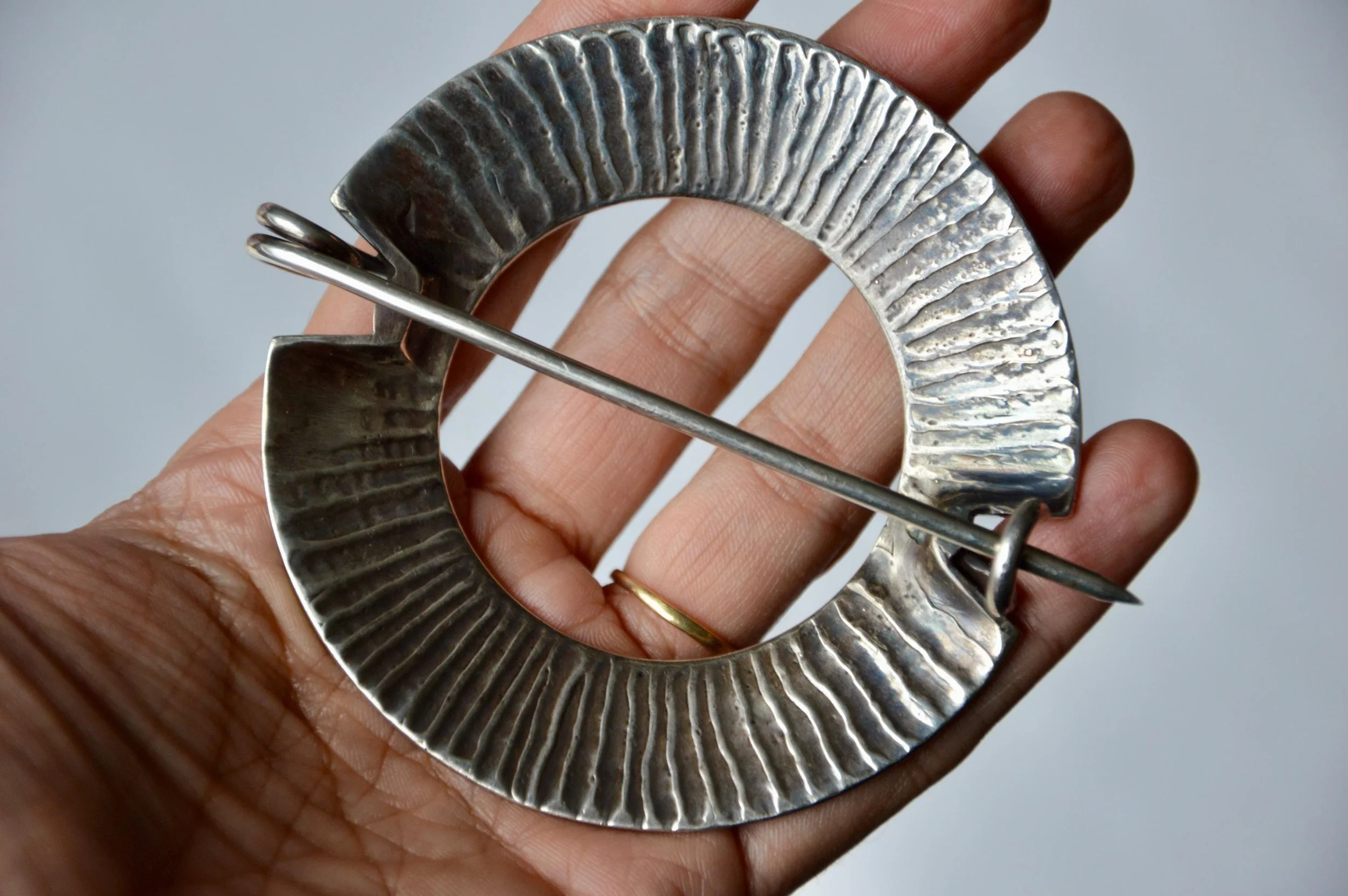 https://i.etsystatic.com/21152721/r/il/182264/7637845196/il_fullxfull.7637845196_opzo.jpg