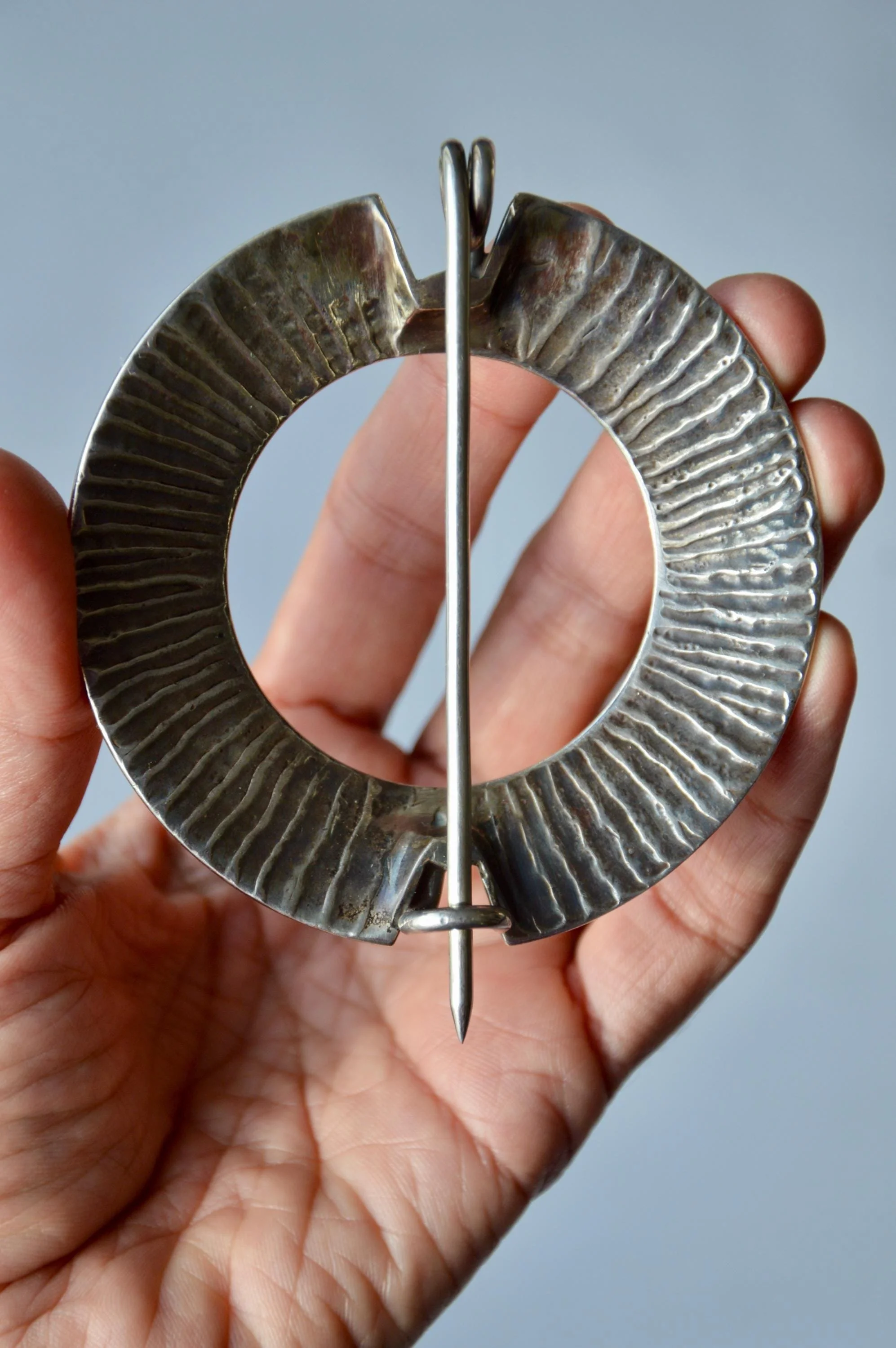 https://i.etsystatic.com/21152721/r/il/4dc350/7685785637/il_fullxfull.7685785637_rurl.jpg