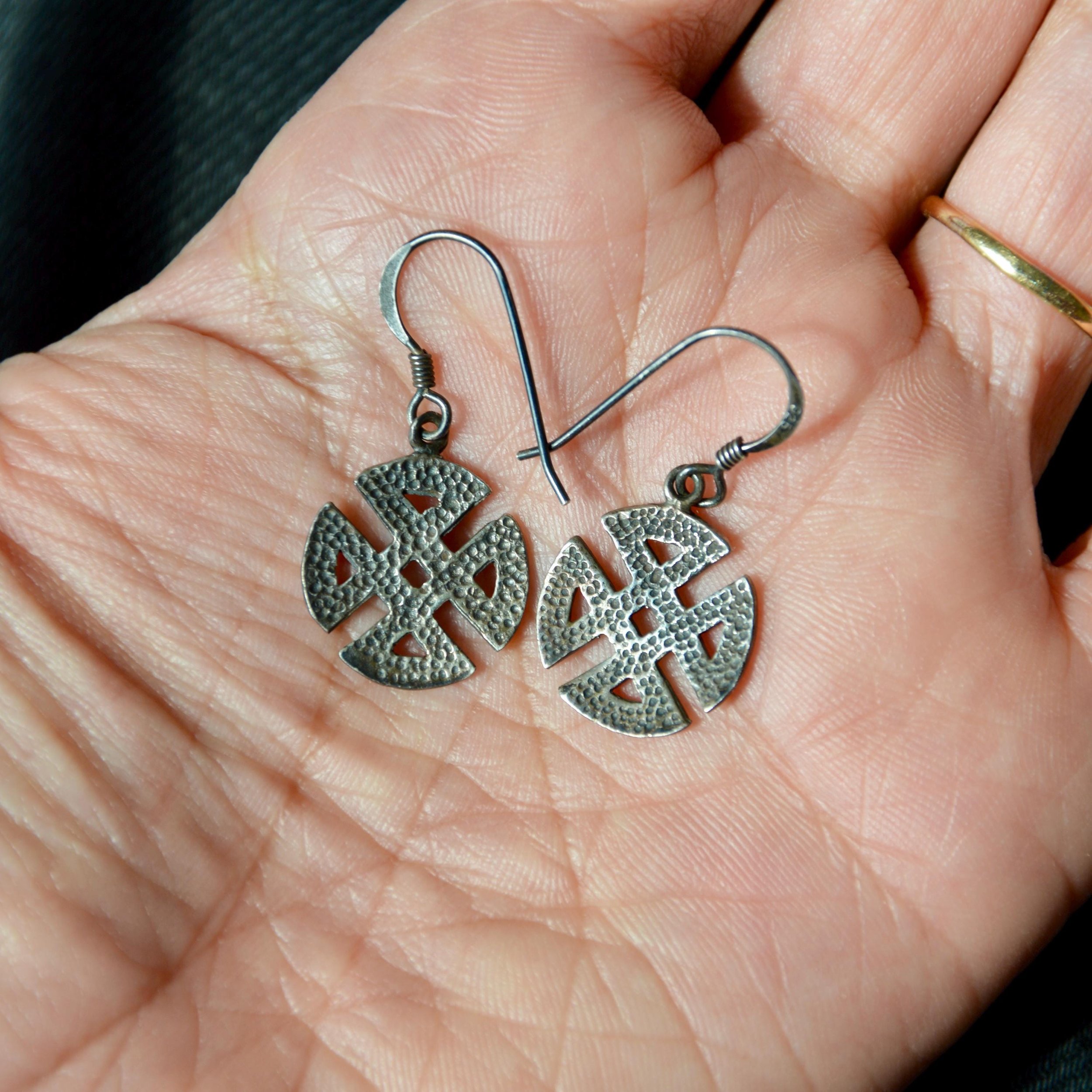 https://i.etsystatic.com/21152721/r/il/b6f316/7989529485/il_fullxfull.7989529485_3105.jpg