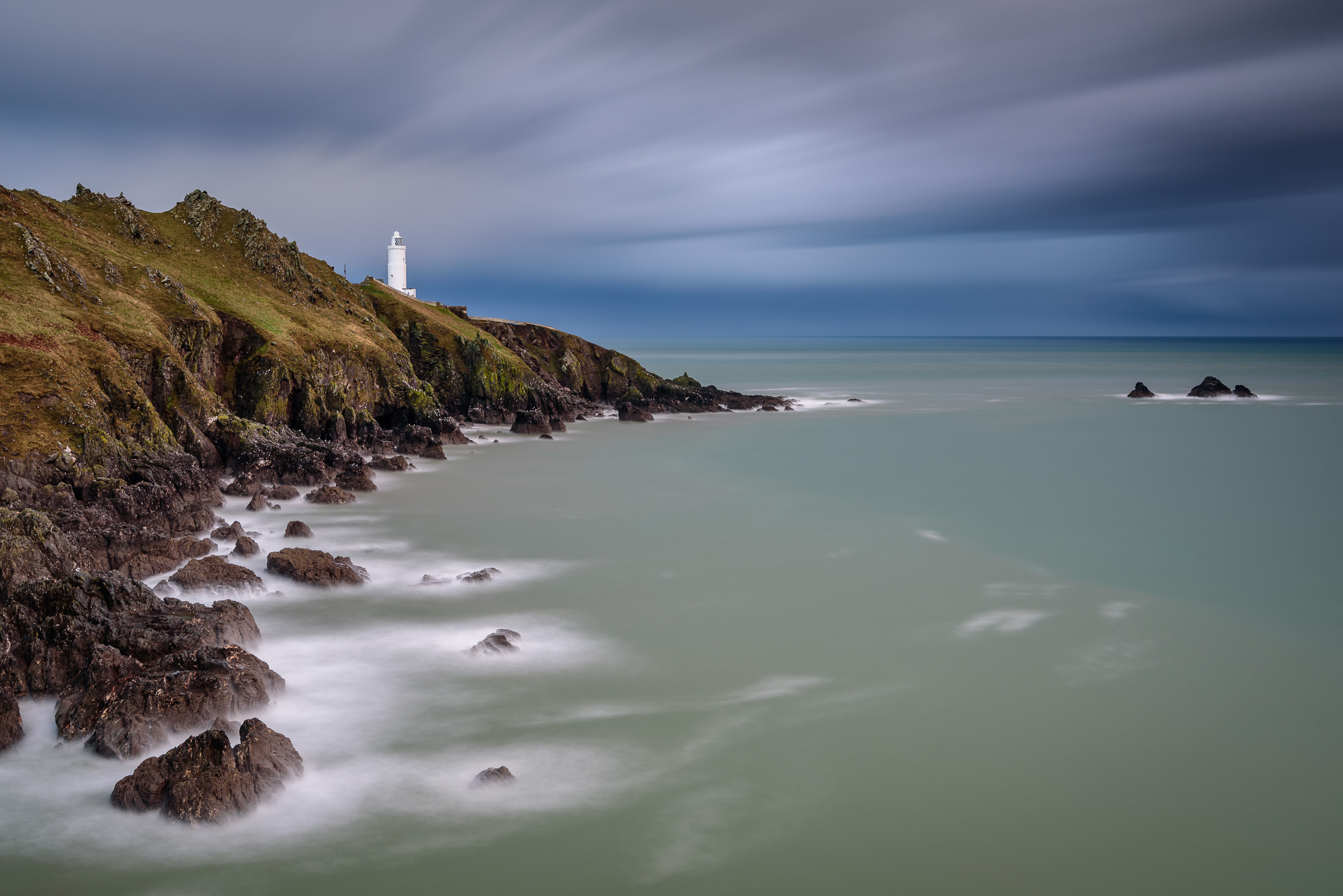 Nikon D750, Nikkor 24-70mm f/2.8 @ 40mm, f/11, 129 seconds, ISO 100, Lee Filters Circular Polariser, Lee Filters Little Stopper.