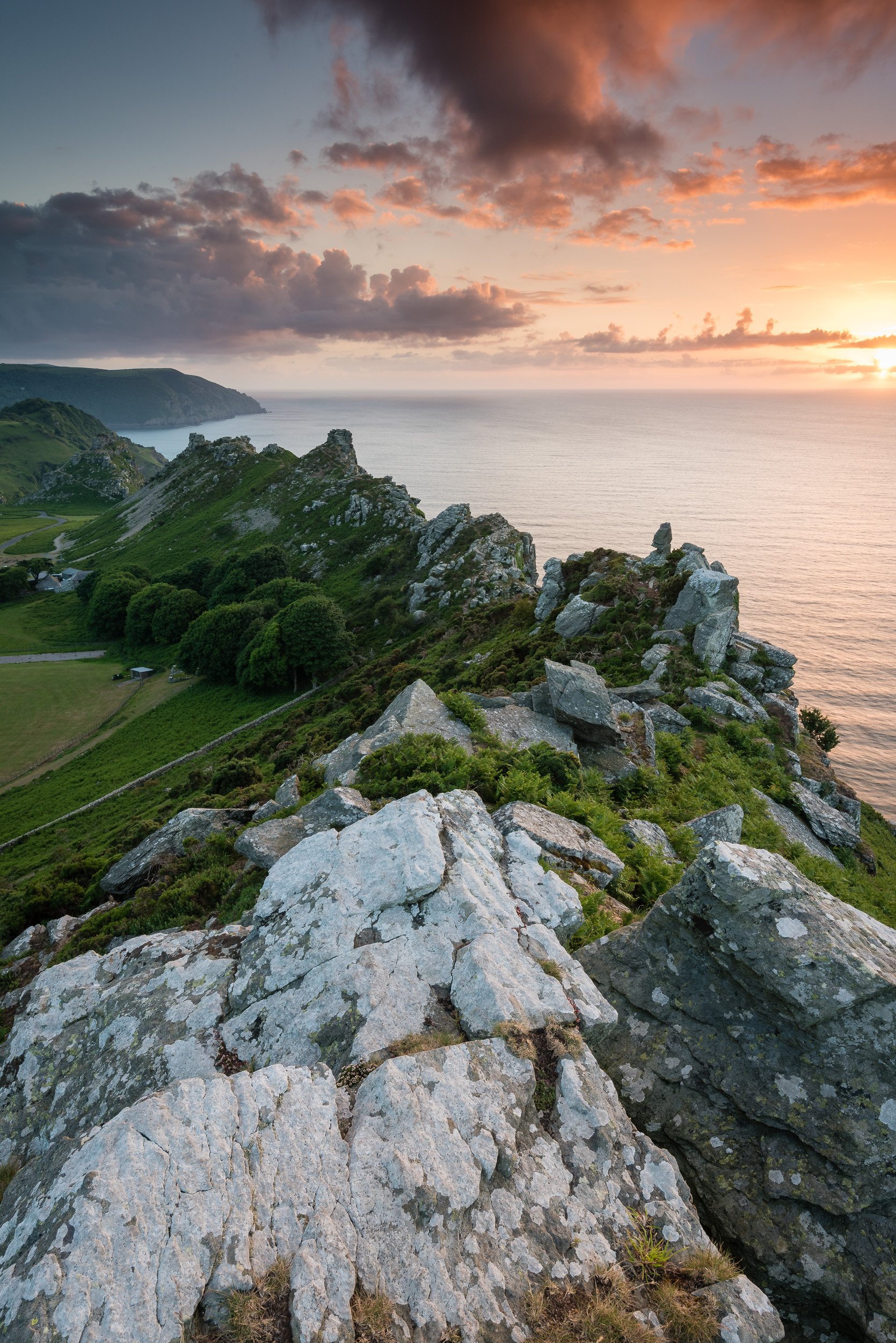Nikon D750, Nikkor 16-35mm f/4 @ 22mm, ISO 100, 1 second, f/16, Lee Filters circular polariser and ND grad.