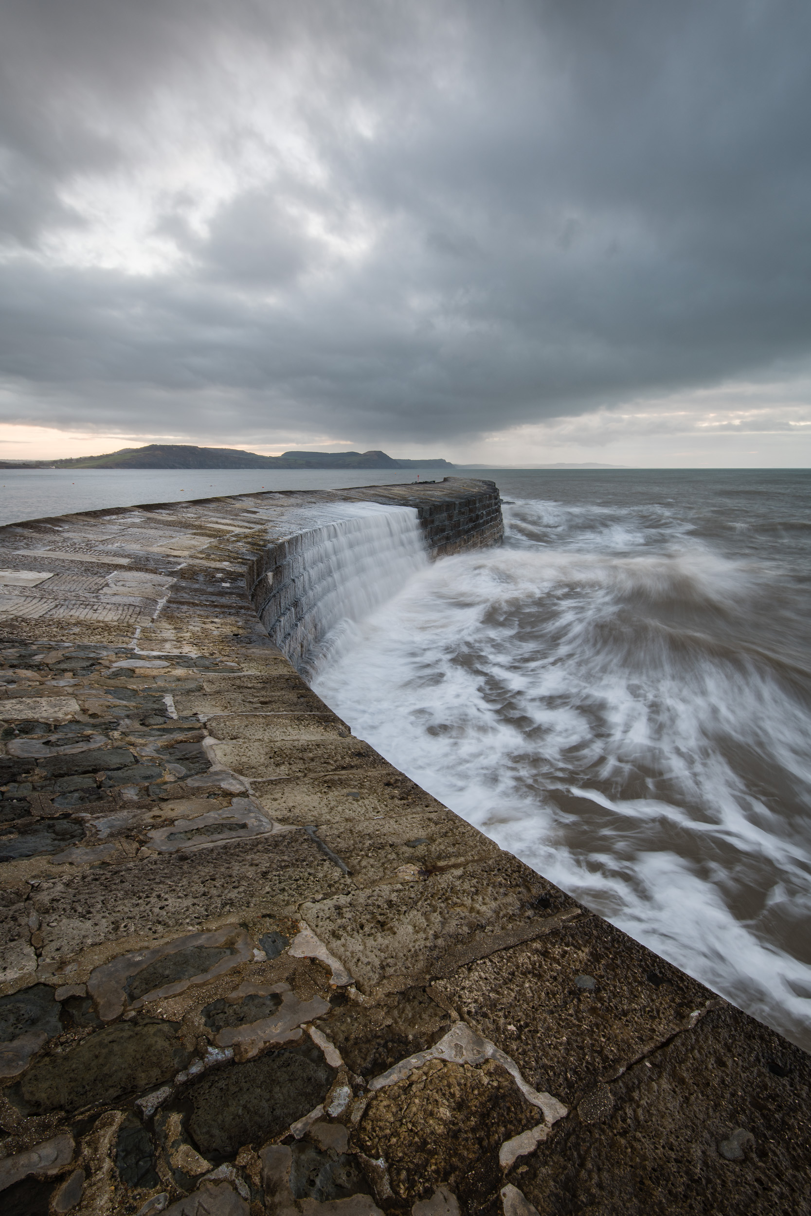 Crashing Waves on The Cobb