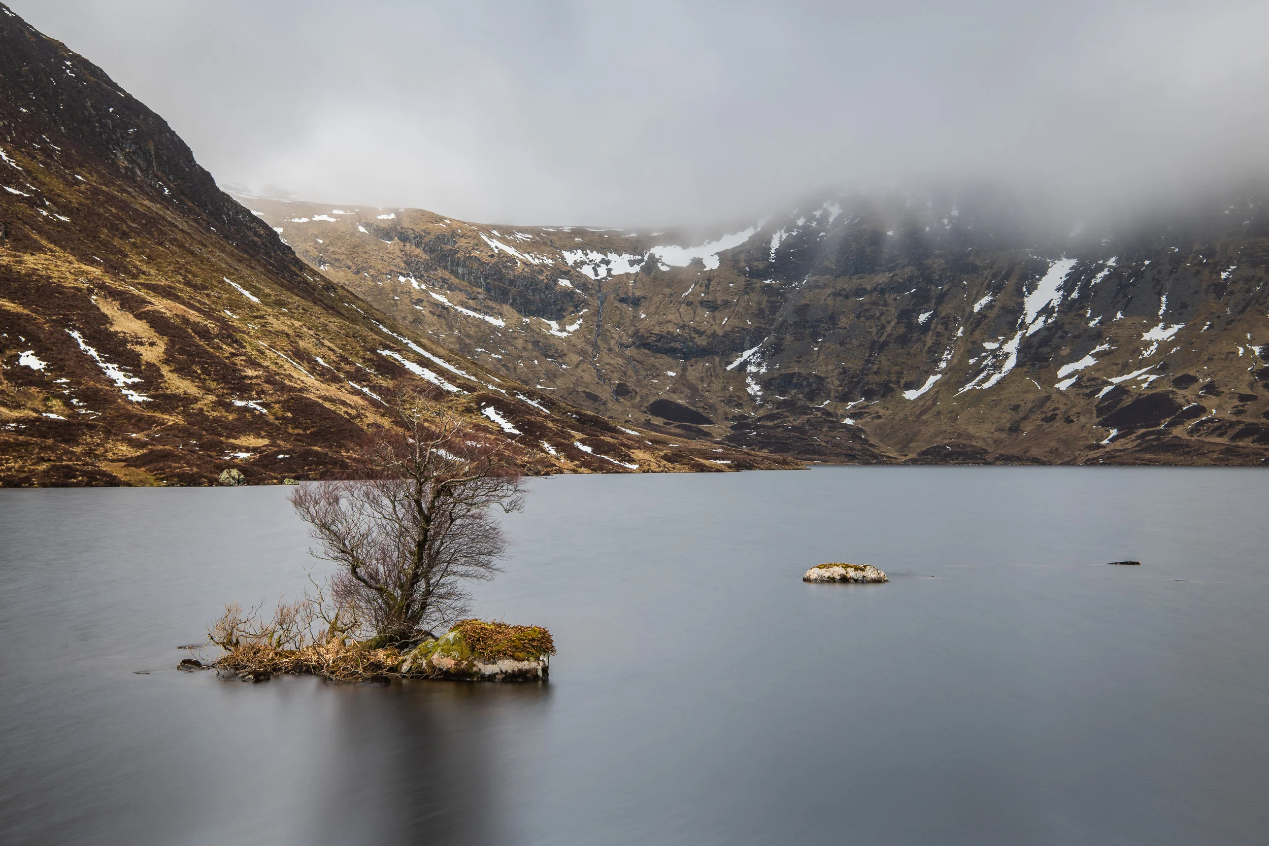 Nikon D850, Nikkor 24-70mm f/2.8 @ 52mm, f/11, 25 seconds at ISO 64, Lee Filters Circular Polariser and 10 stop ProGlass IRND.