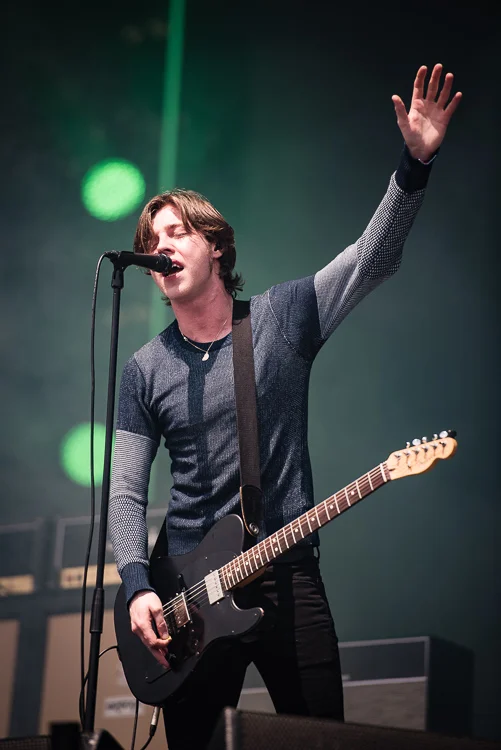 3dff6-20160529-catfishandthebottlemen-11656-04.jpg
