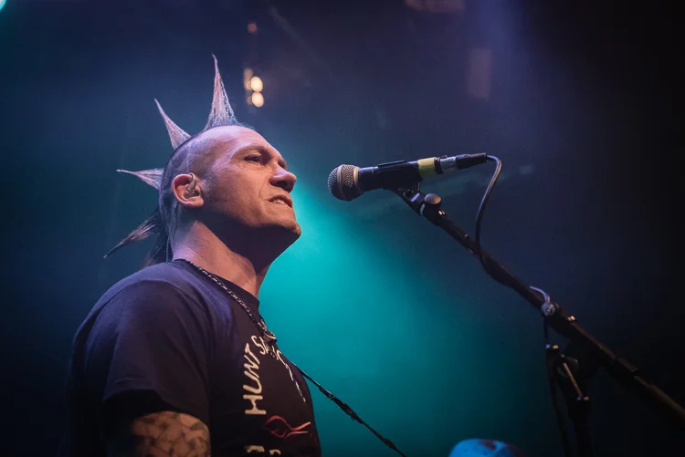 342c3-20170414-ferociousdog-20925-09.jpg