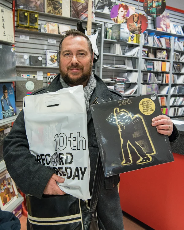 ec325-20170422-recordstoreday2017-21399-08.jpg