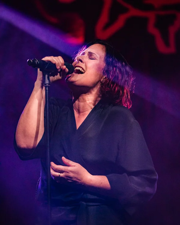 f6cb7-20170820-alisonmoyet-26509-122.jpg