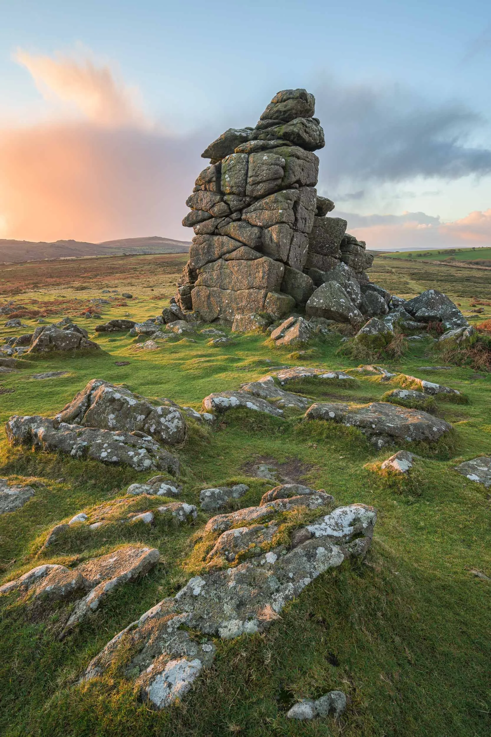 20211210-Sunrise at Hound Tor #1.jpg