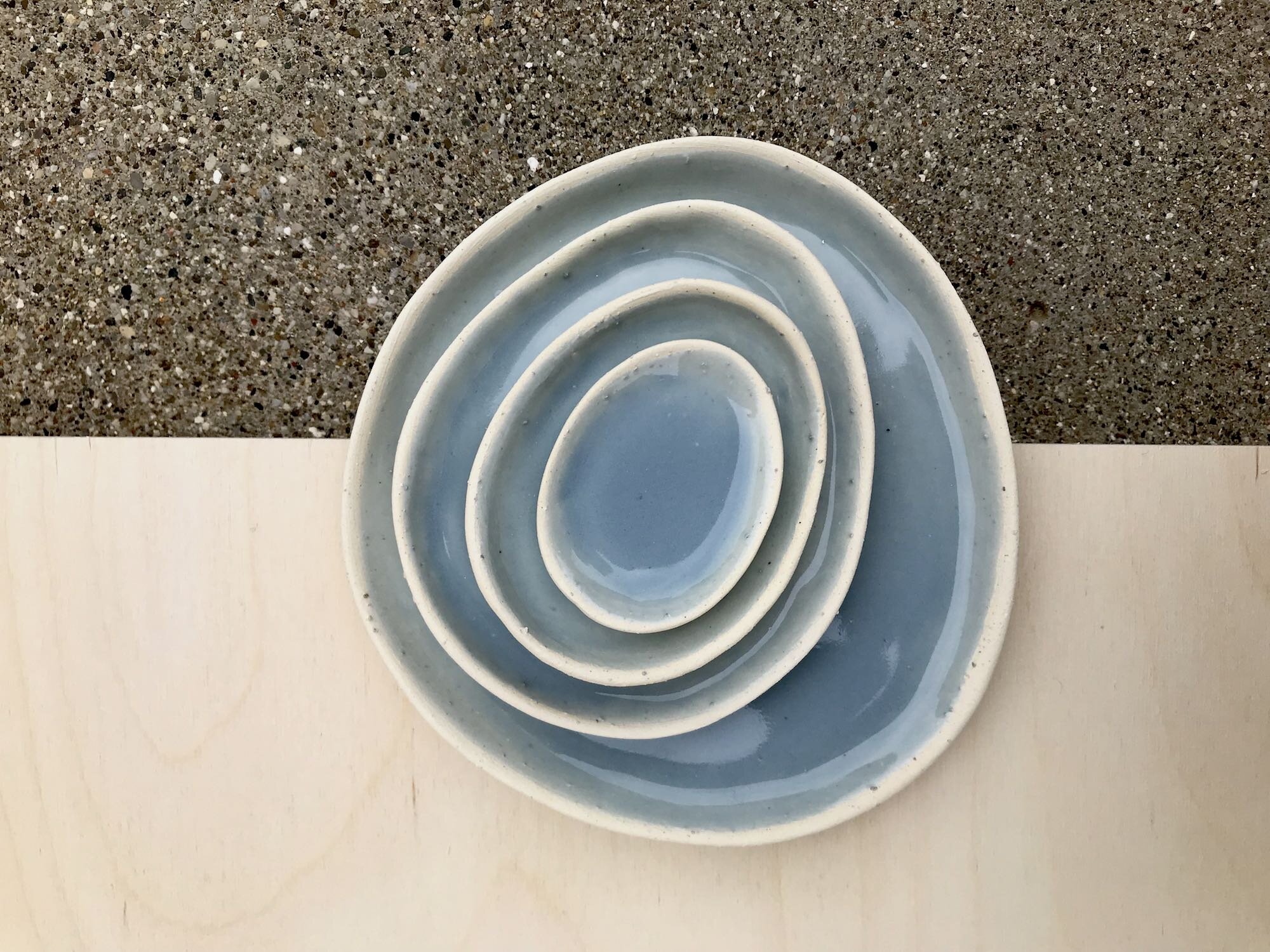 product8_fog pebble plate1.jpg
