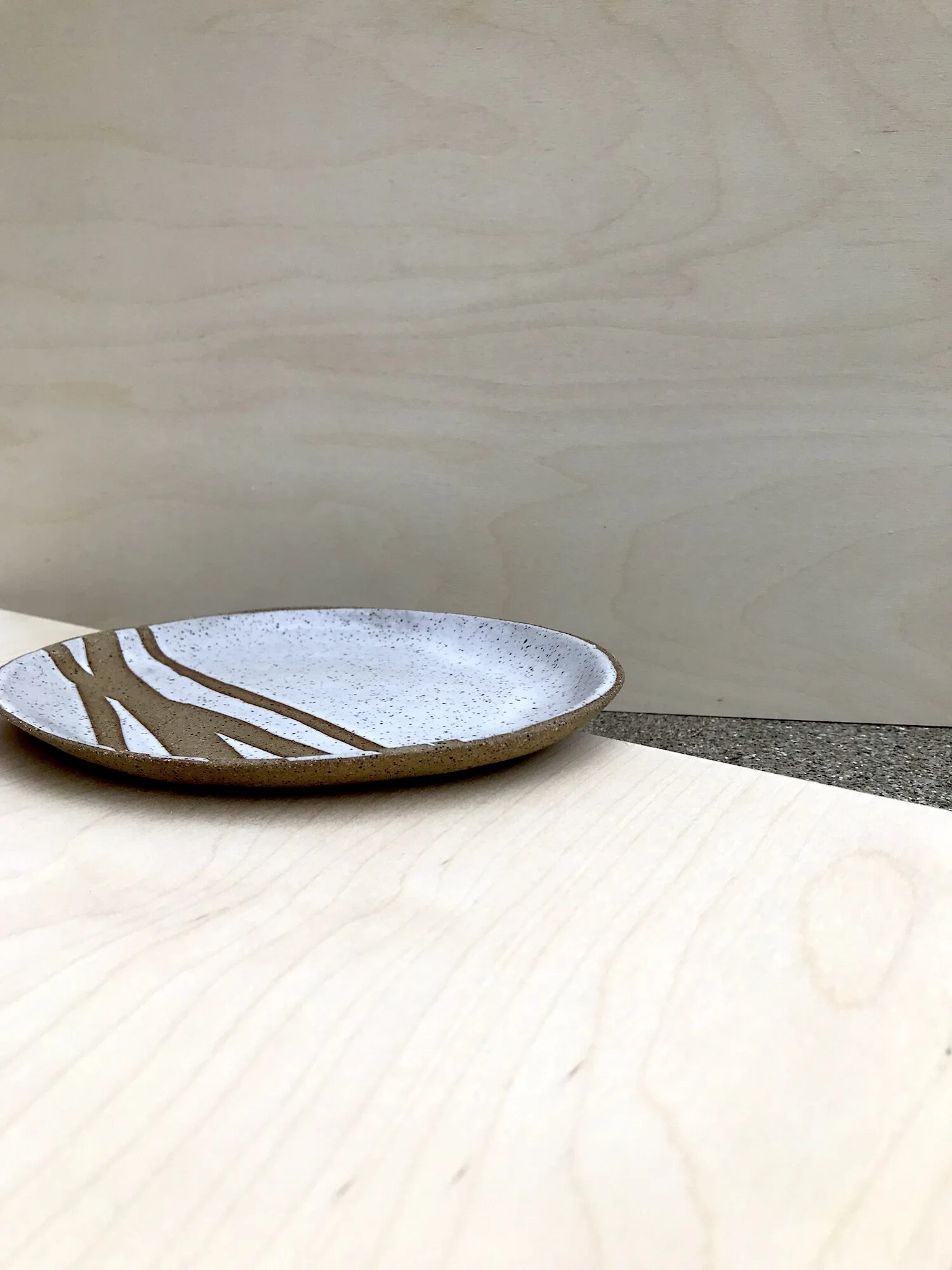 product14_striped sammi plate1.1.jpg