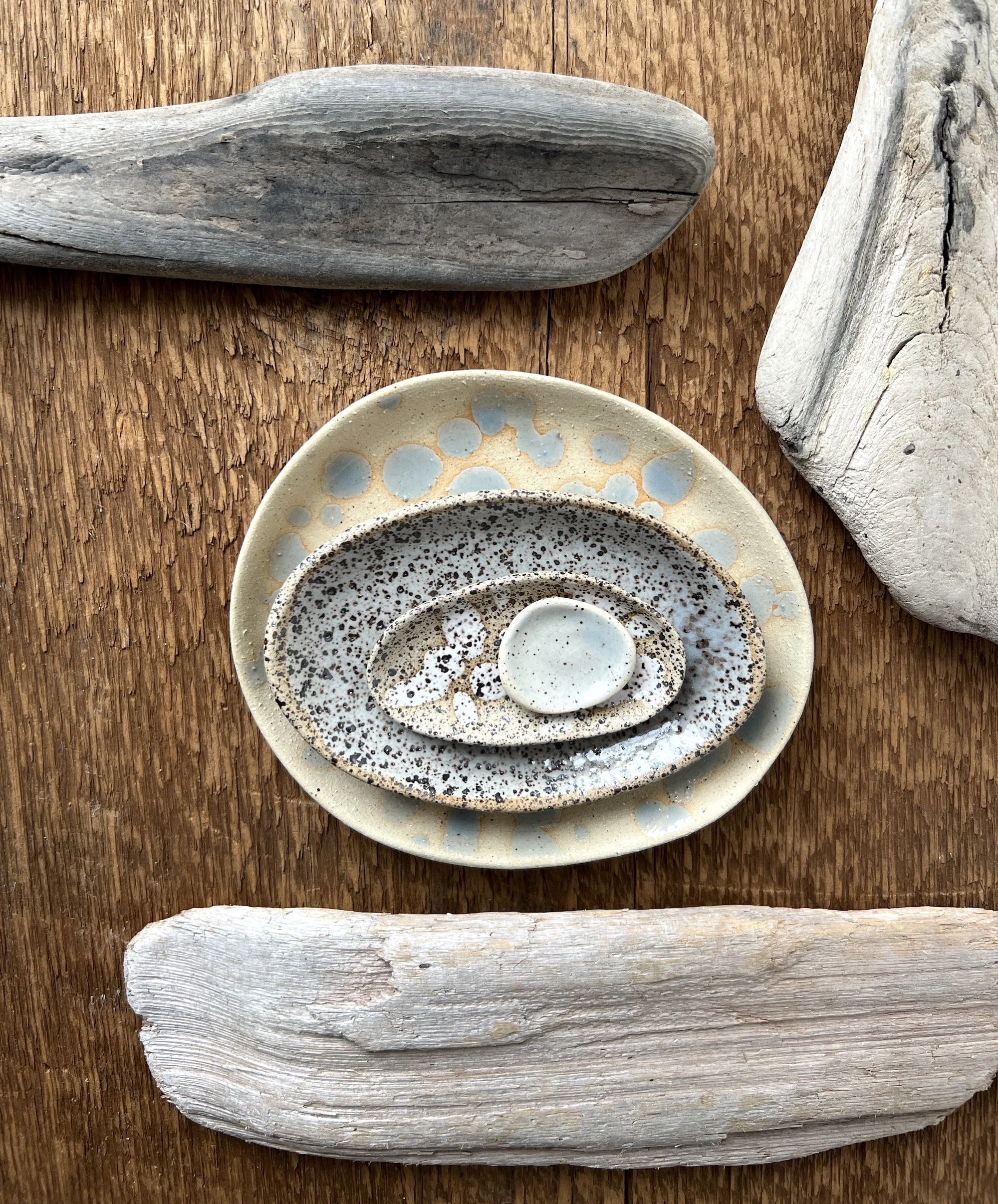 light fog mix pebble plate set