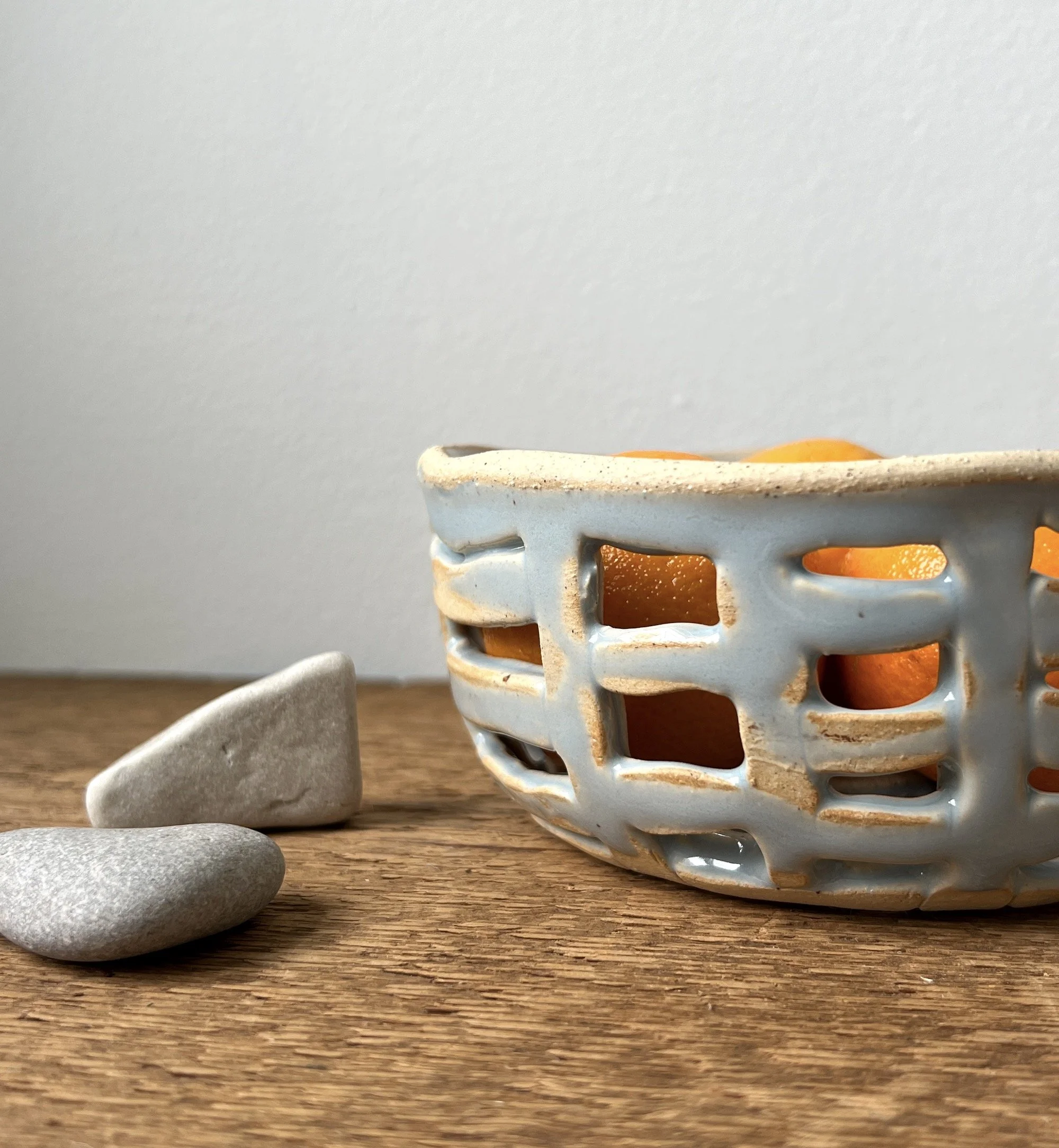 light fog berry cavebasket