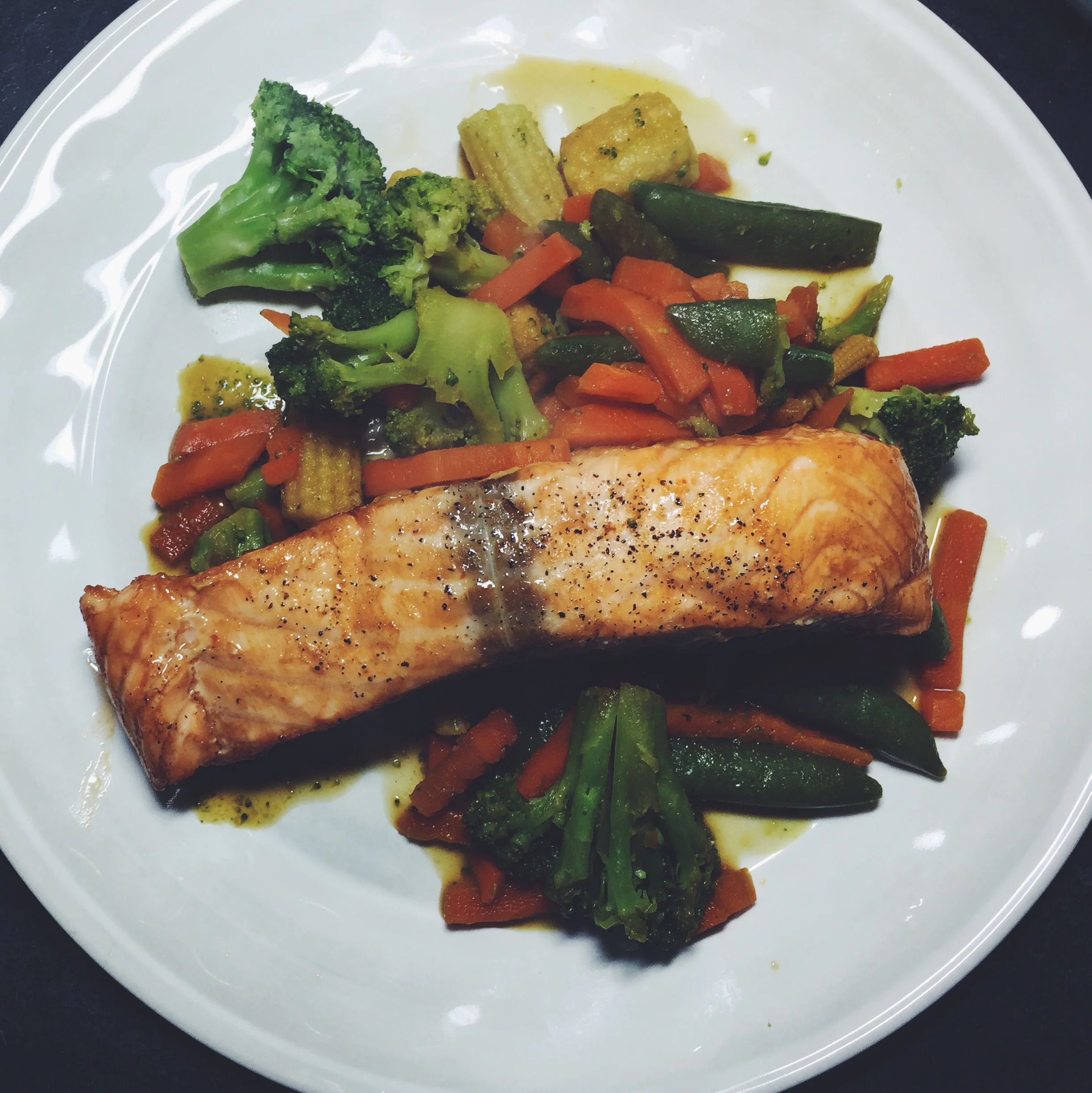 foil-baked asian salmon with veggies
