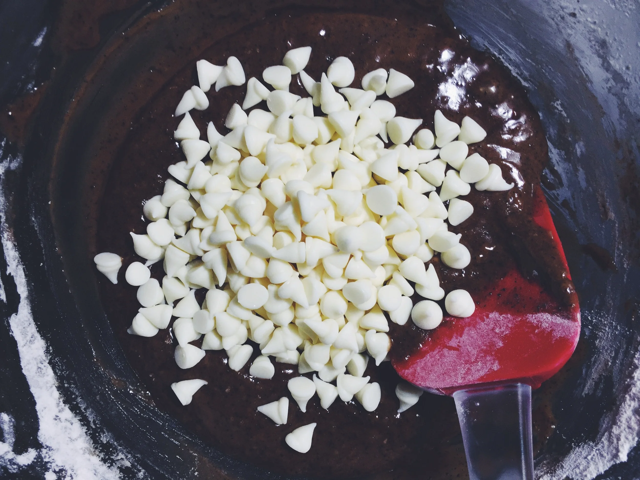 white chocolate chips