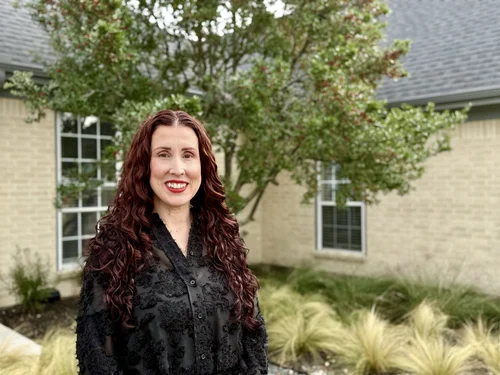 Official Harvest HOA photograph of Dondi Morse