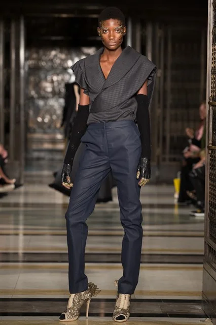 ASHLEY ISHAM LFW A/W 16