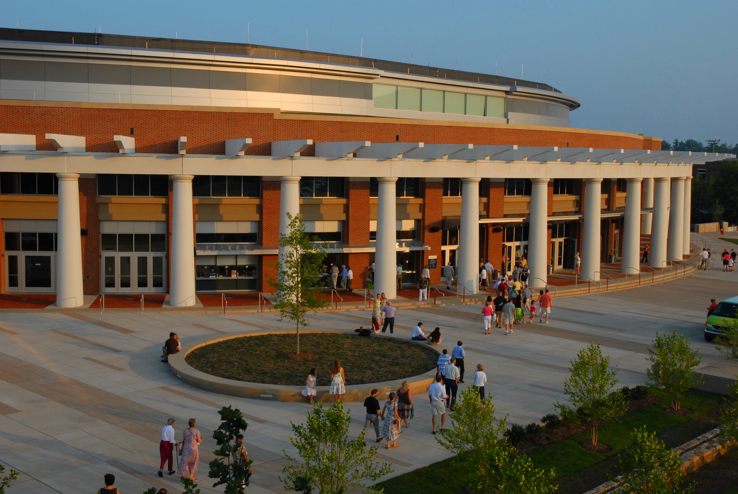 UNIVERSITY OF VIRGINIA JOHN PAUL JONES MULTIPURPOSE ARENA