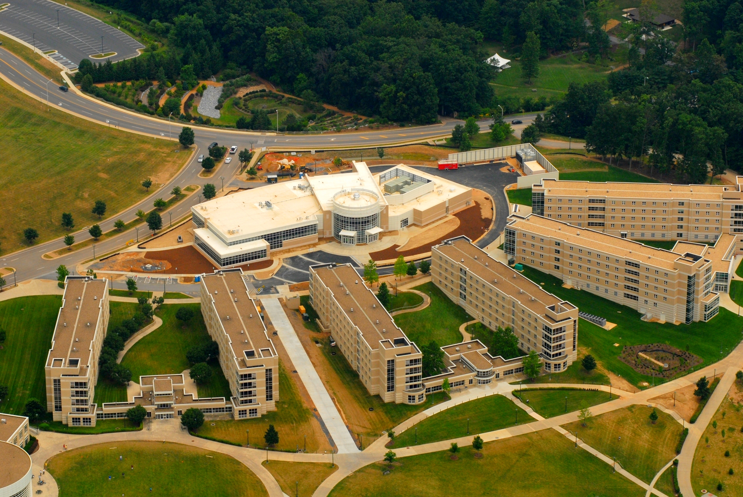 JAMES MADISON UNIVERSITY CISAT RESIDENCE HALL PHASE II