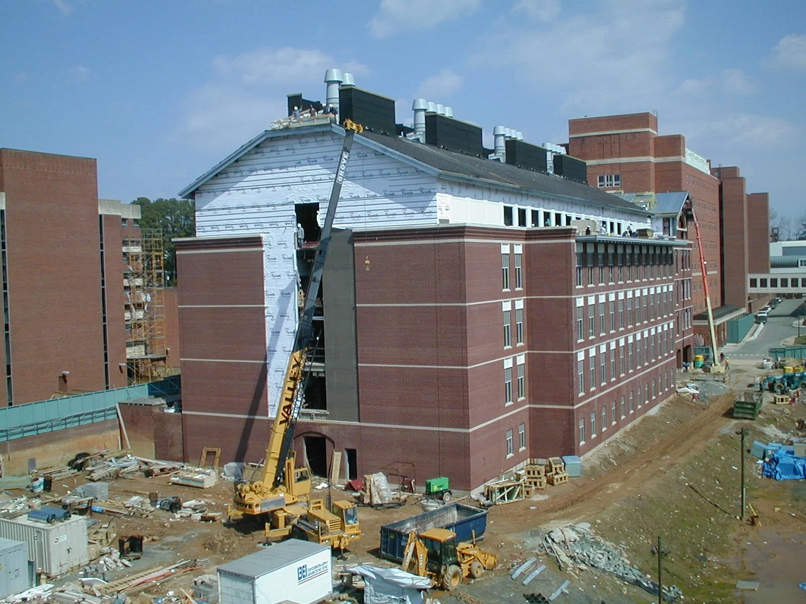 BRIDGEWATER COLLEGE SCIENCE BUILDING - MCKINNEY HALL