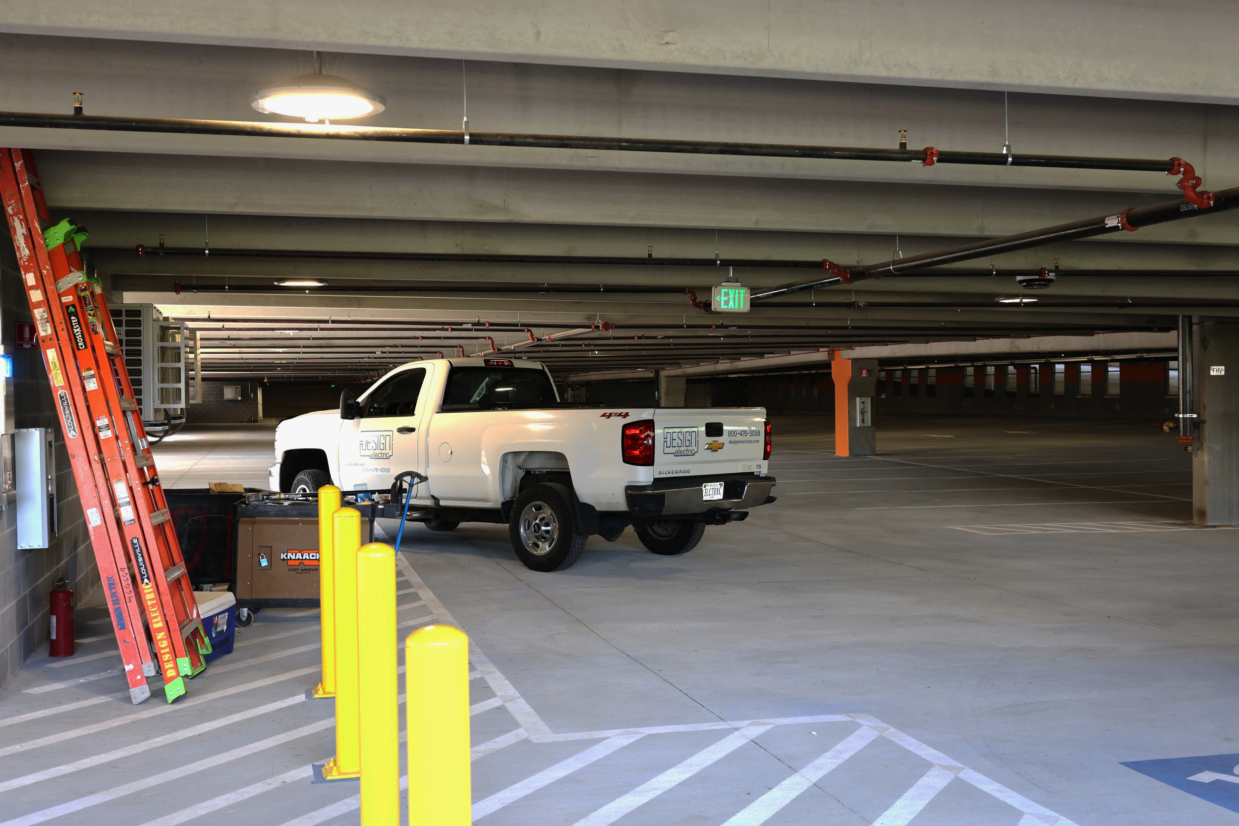 Parking Garage 0694.png