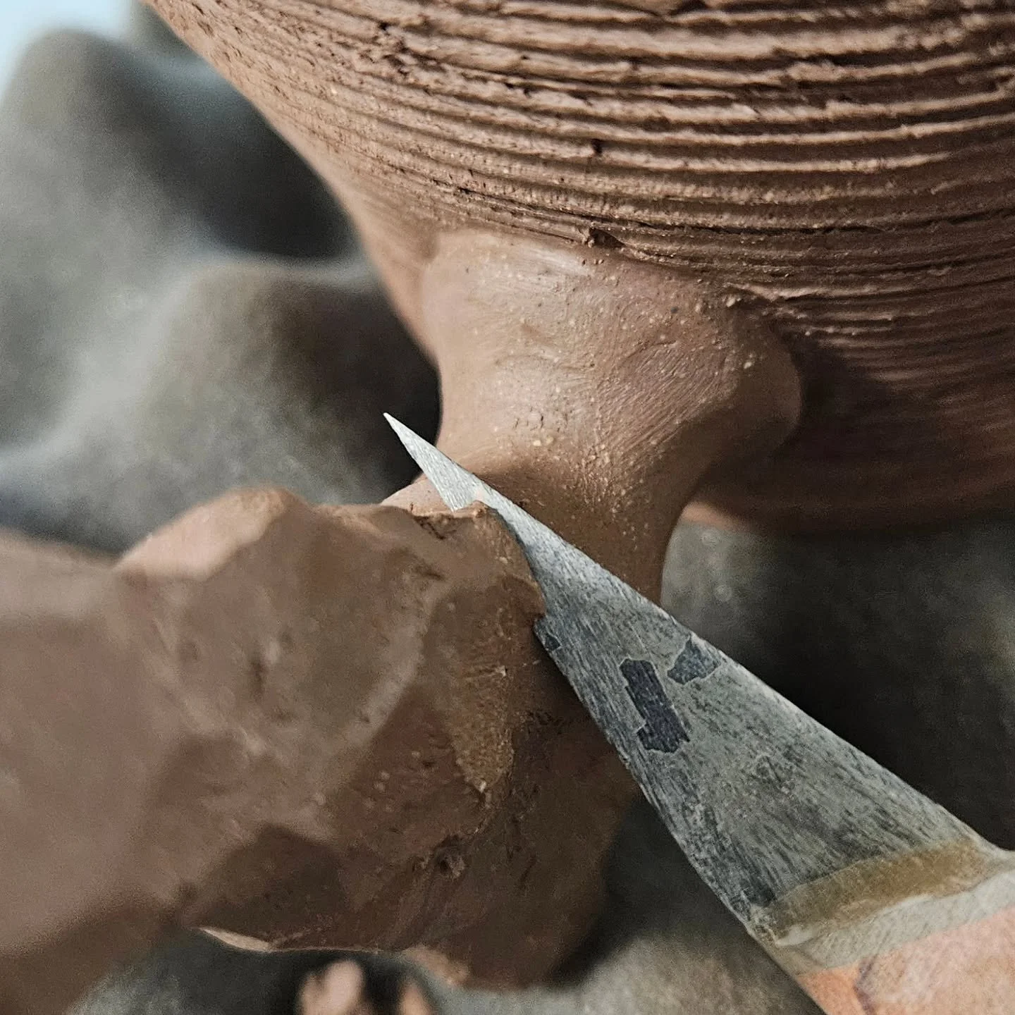 Here are a few photos showing how I make my prehistoric guppy coffee mugs. I&rsquo;ll be sharing more soon, walking through the steps of how I create my driftwood-style mugs.
.
.
Running a black friday sale this weekend! Link in the bio to the shop! 