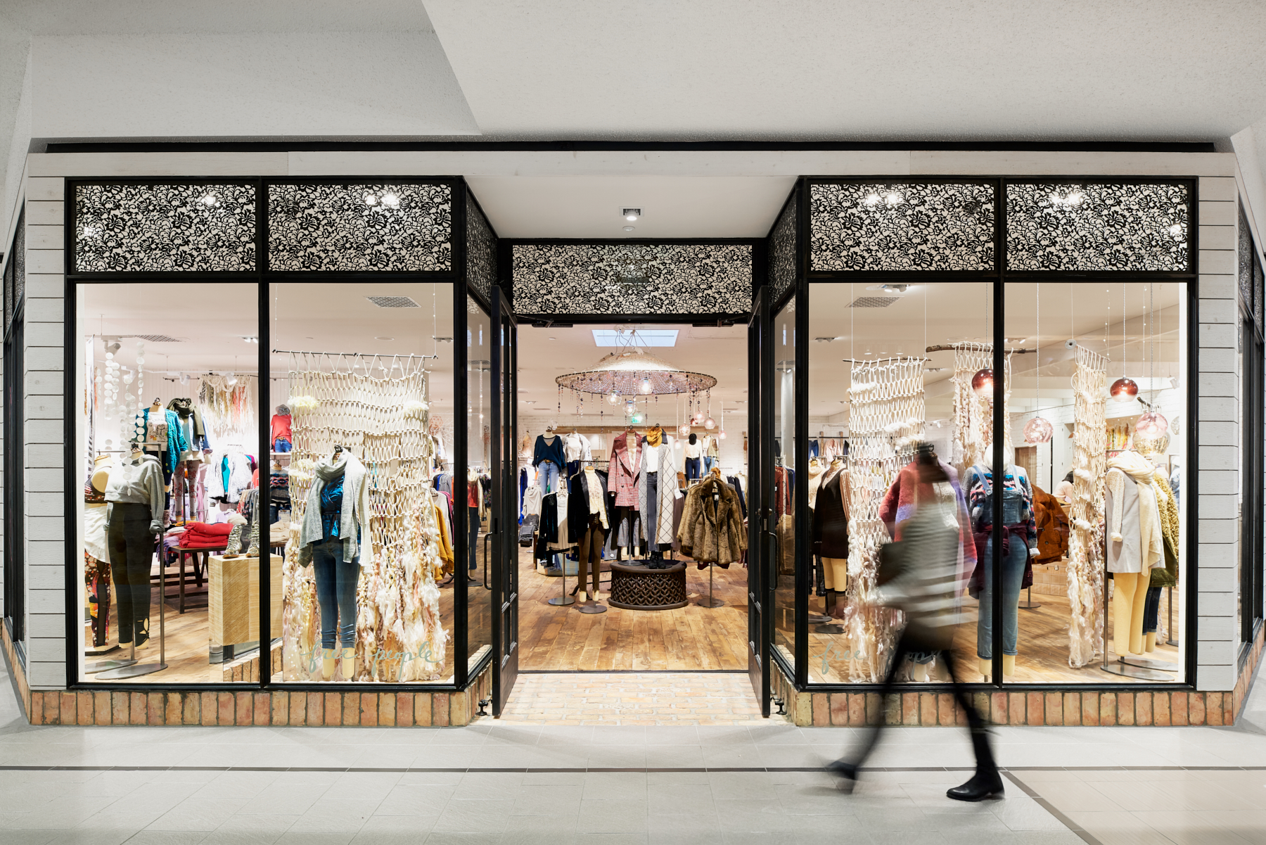 inside free people store