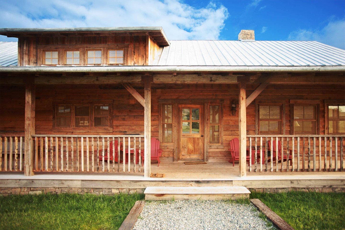 &quot;Where I come from, a lot of front porch sittin'......&quot; But seriously who is ready for those warm spring nights enjoying the porch?
.
.
.
#baylissarchitects #architect #architecture #bozeman #bigsky #montana #mountainlife #mountainliving #m