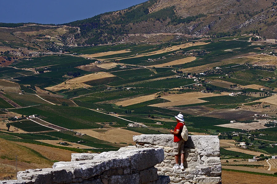 17_segesta.jpg