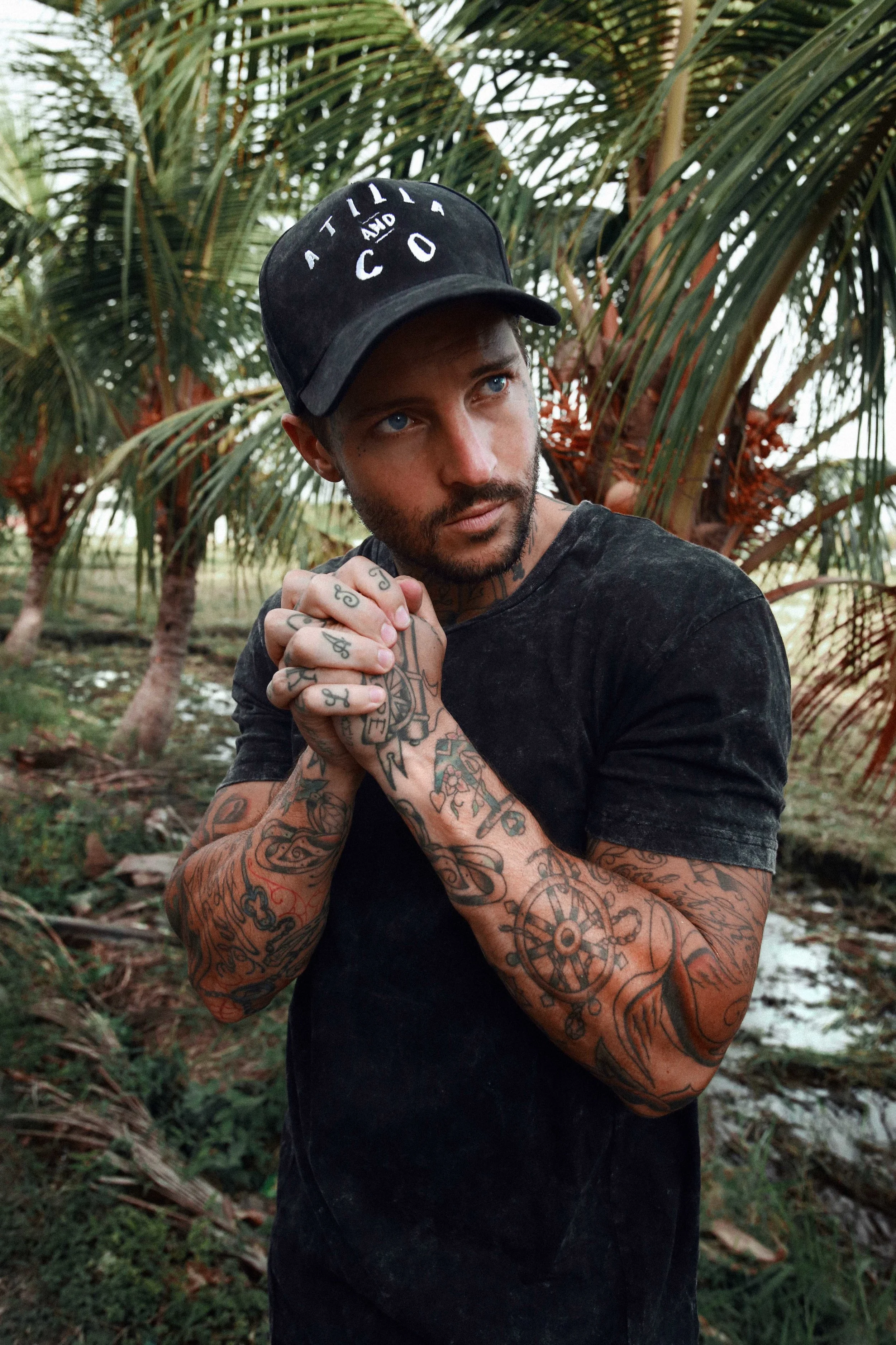 Shane Atilla Dark Palms XS 872B9440.jpg