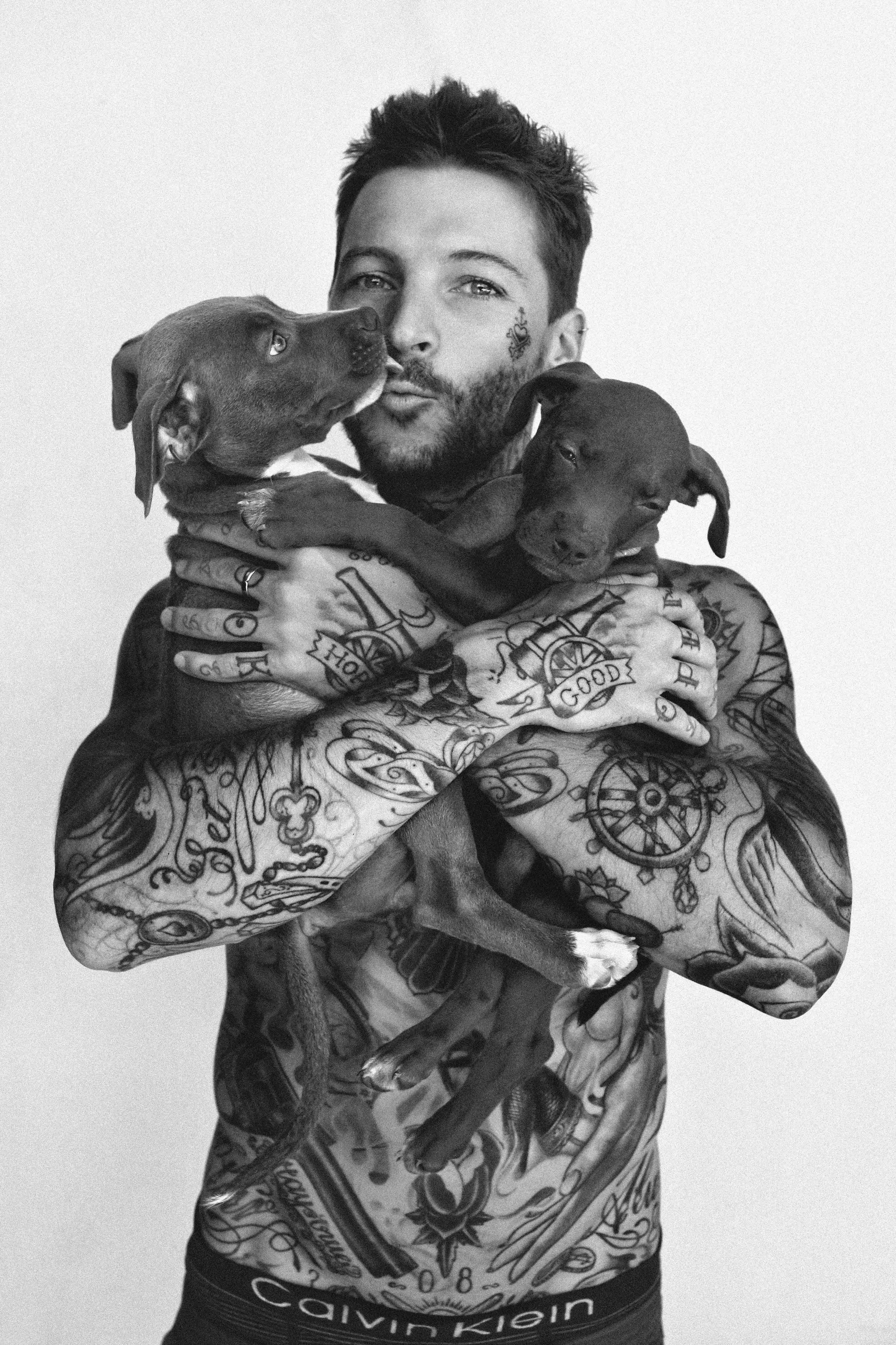 Shane Pups BW Film XS 33 872B7406.jpg