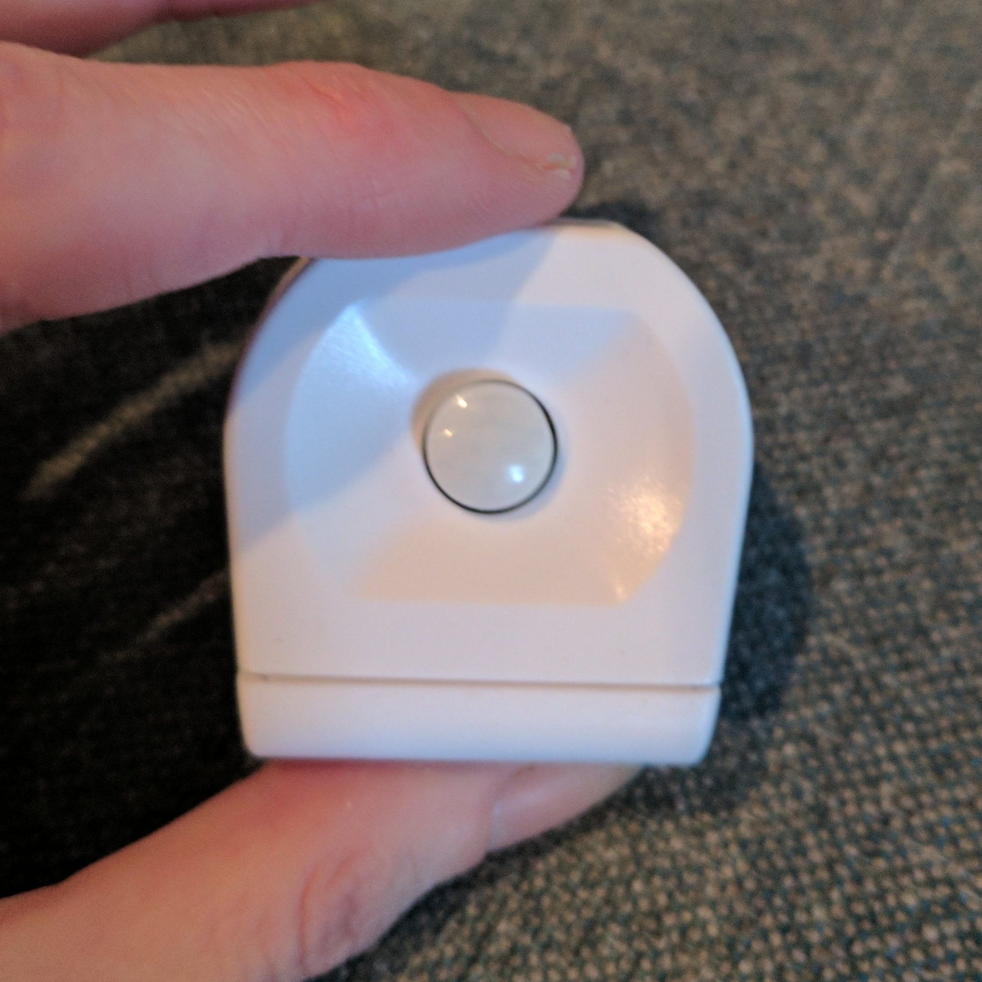 Discrete sized motion sensor