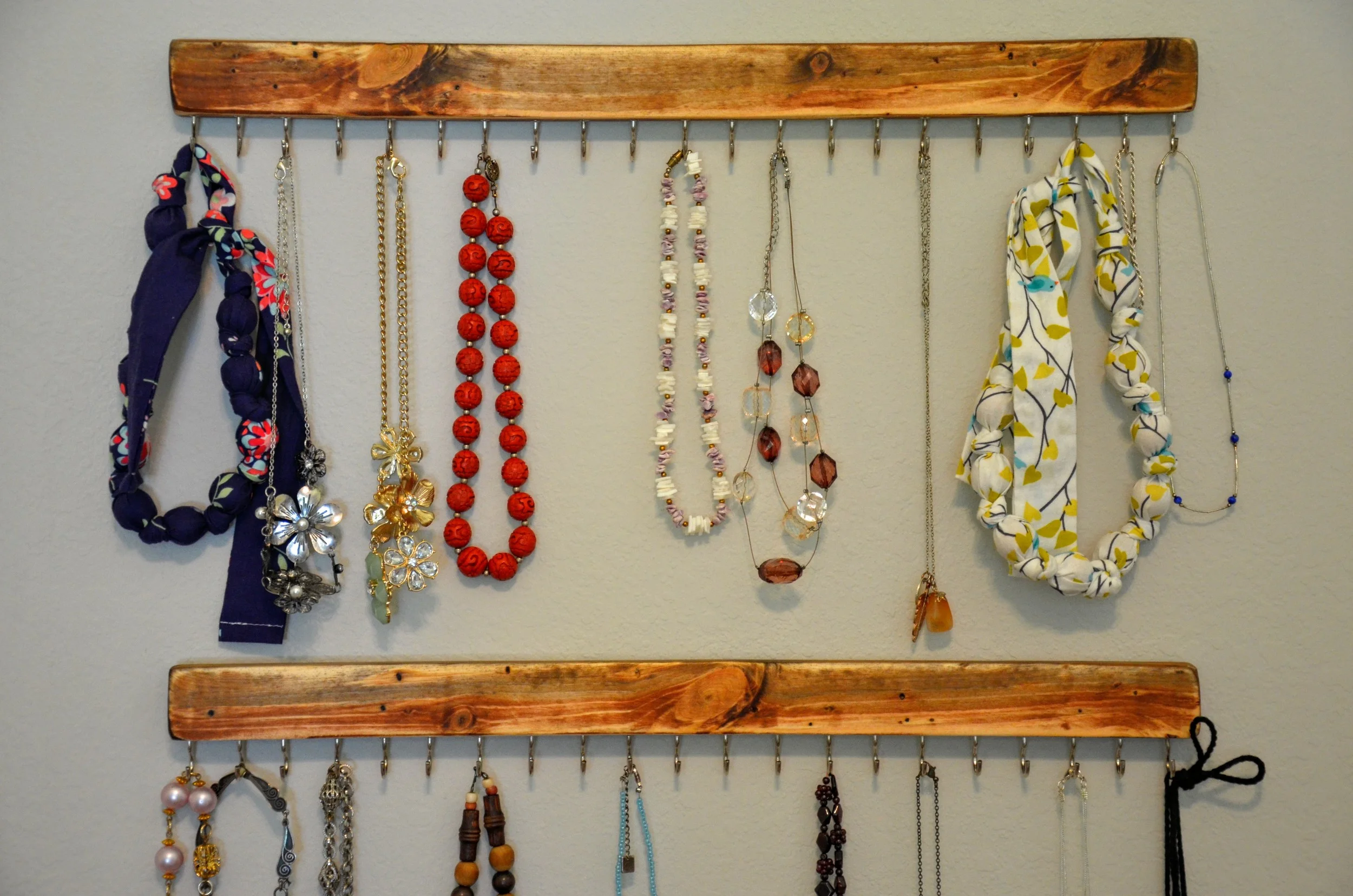 Stylish Jewelry Rack
