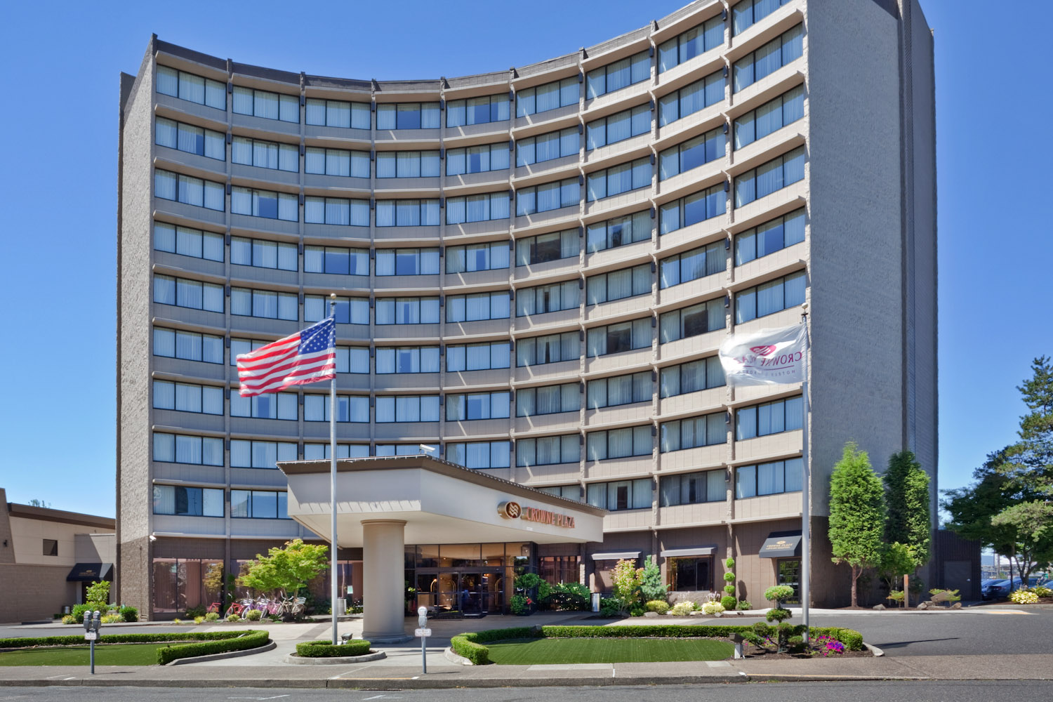 Crowne Plaza Portland - Exterior Day.jpg