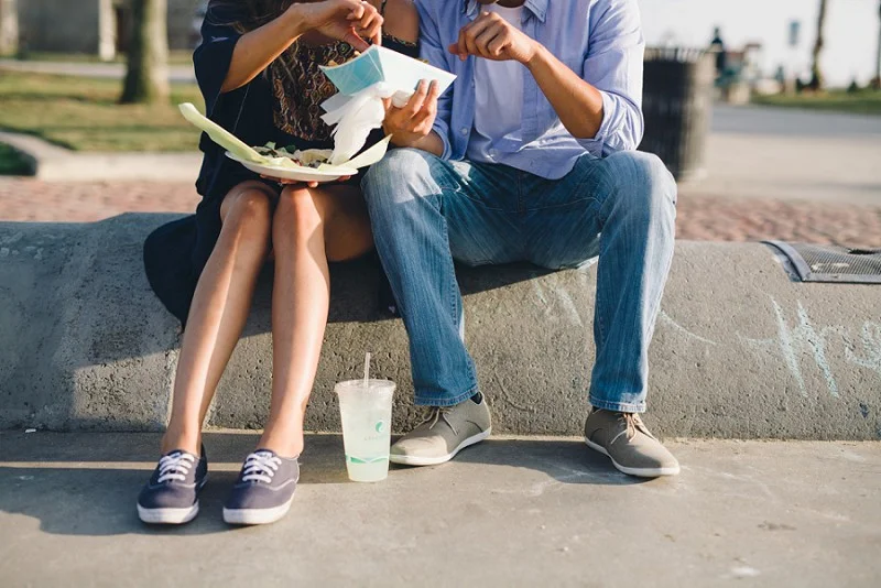 Venice_Beach_Engagement_Session_0019.jpg