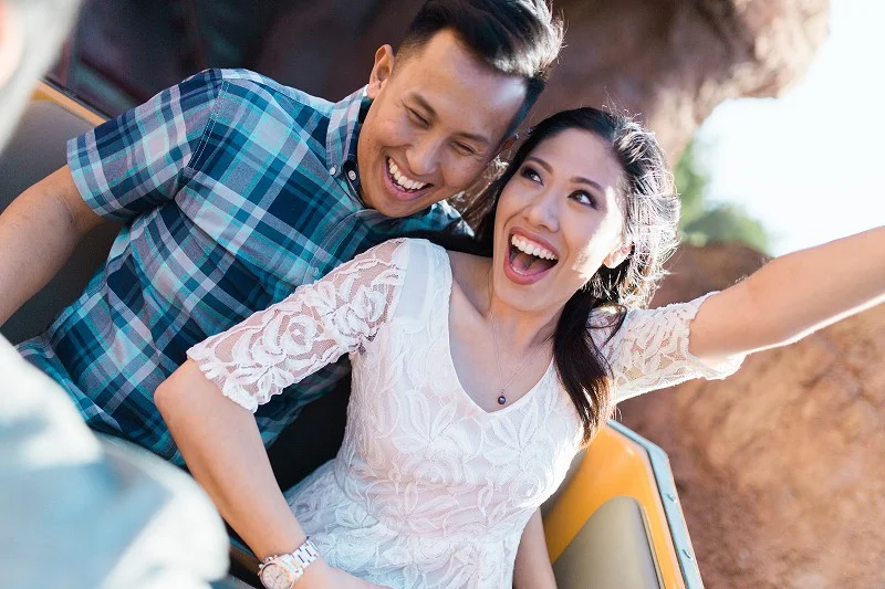 DisneylandEngagementSession_007.jpg