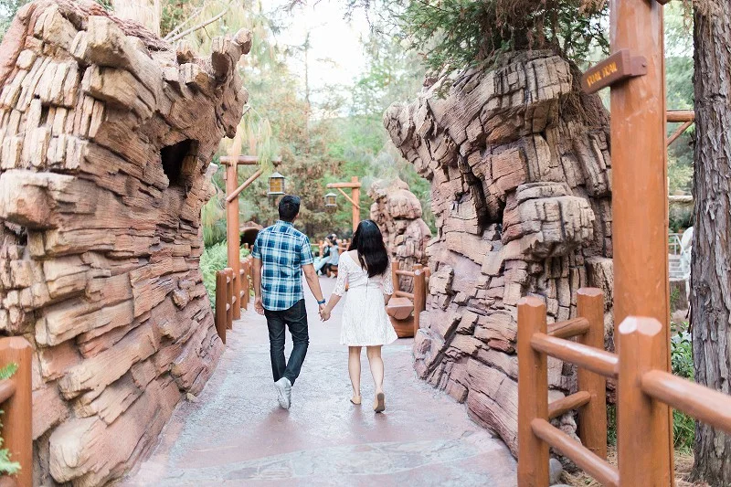 DisneylandEngagementSession_019.jpg