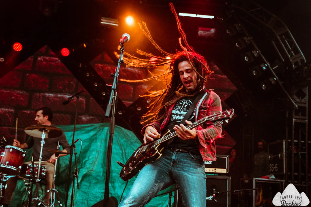 Moneen