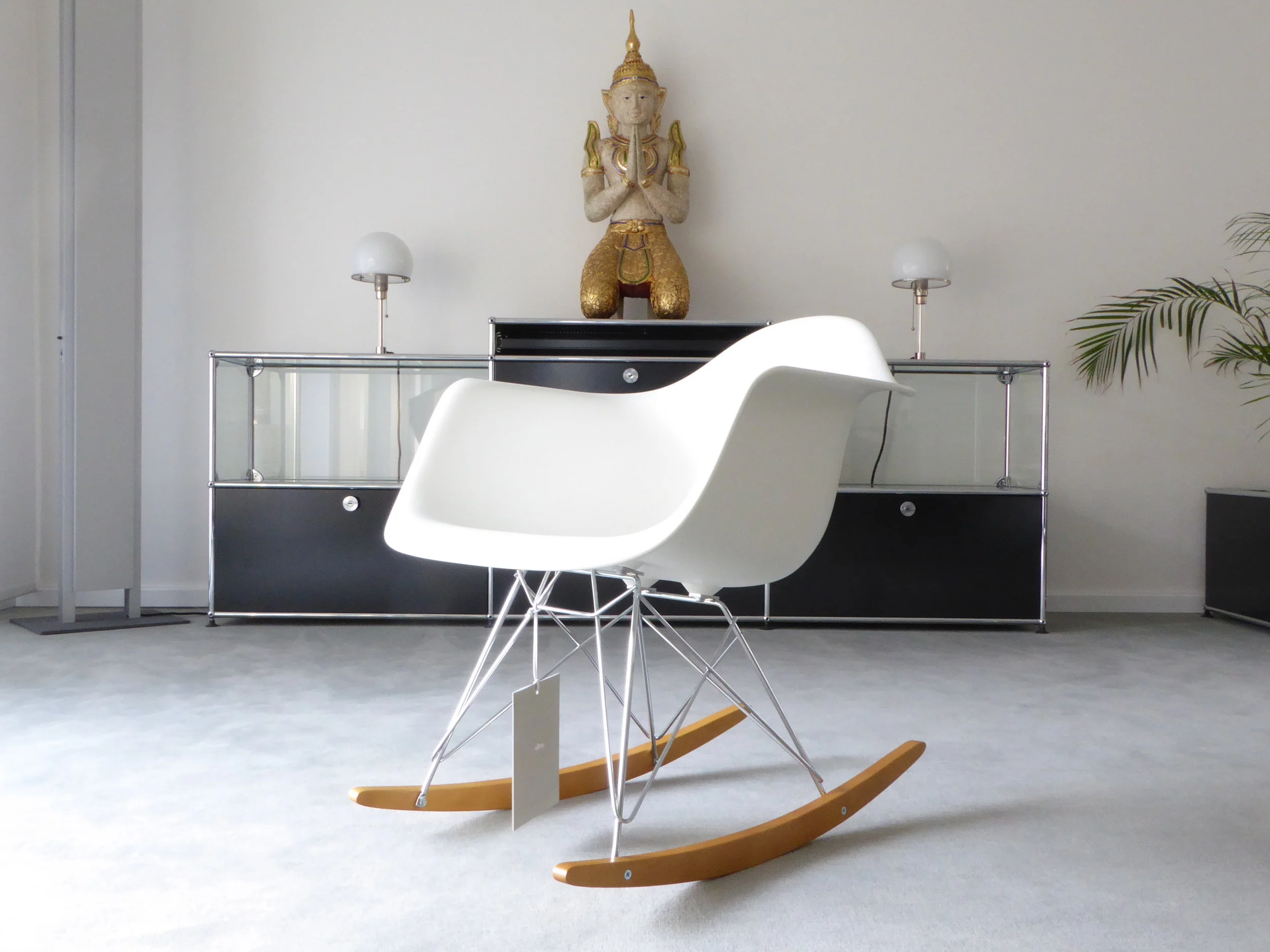 Vitra RAR Schaukelstuhl Charles & Ray Eames Ahorn, Neu