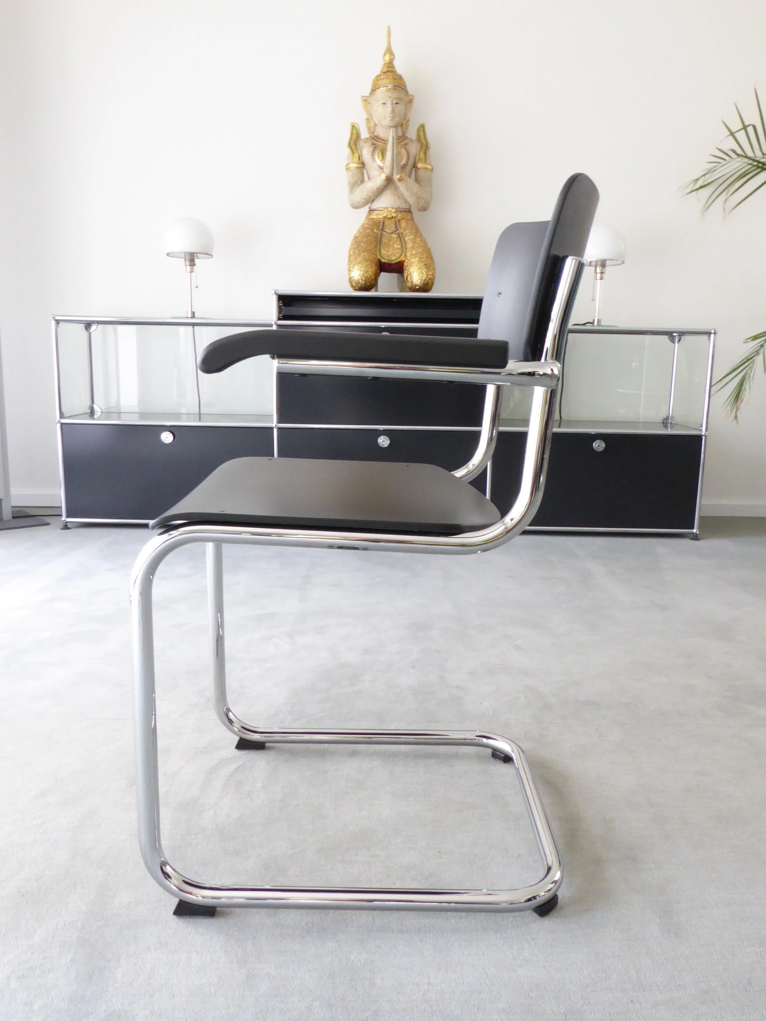 S 43 F Freischwinger Buche schwarz TP29 Marcel Breuer, Neu! — furniture4life