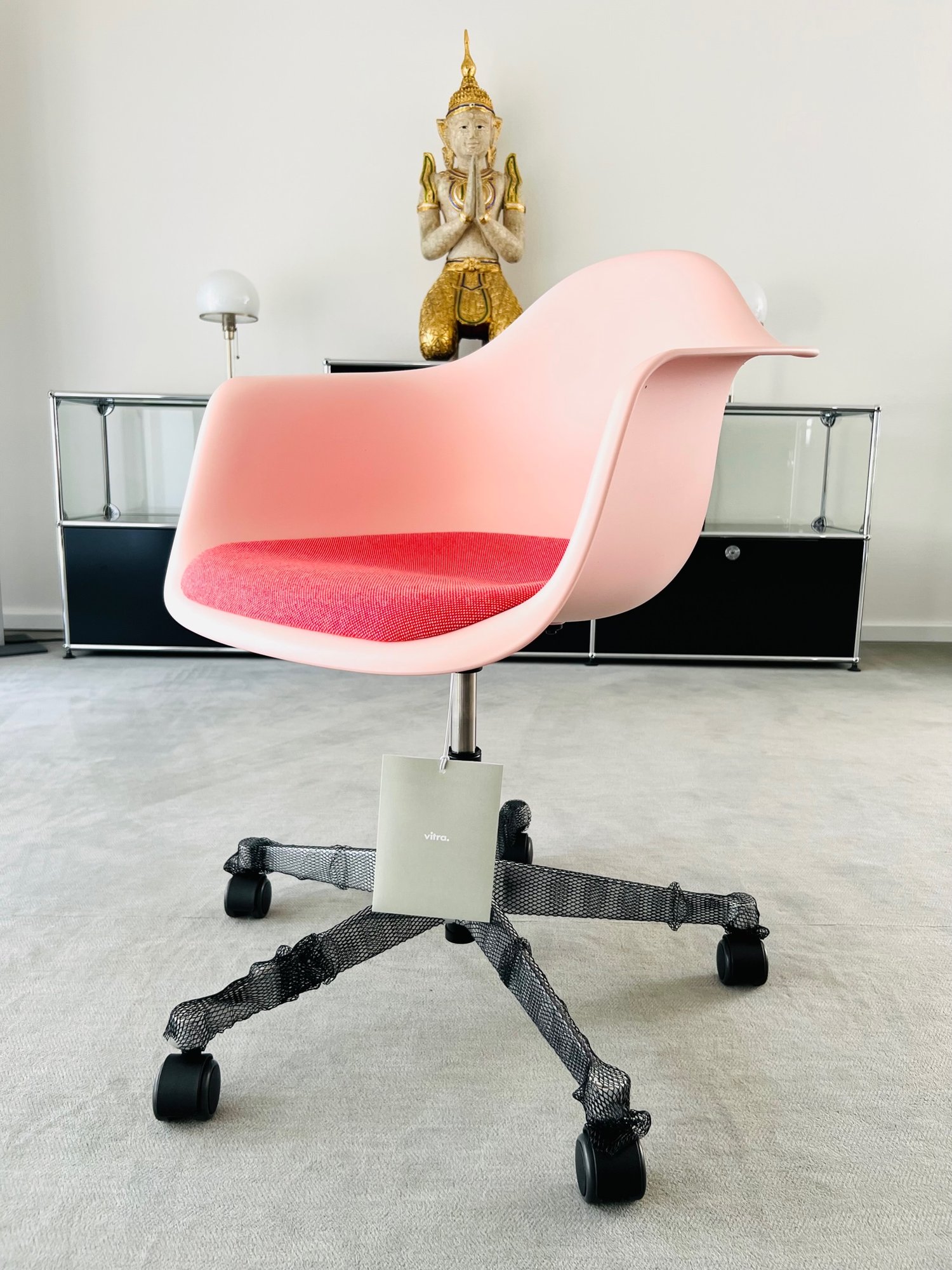 Vitra Eames Home-Office-Bürostuhl PACC mit Sitzpolster, Neu! —  furniture4life