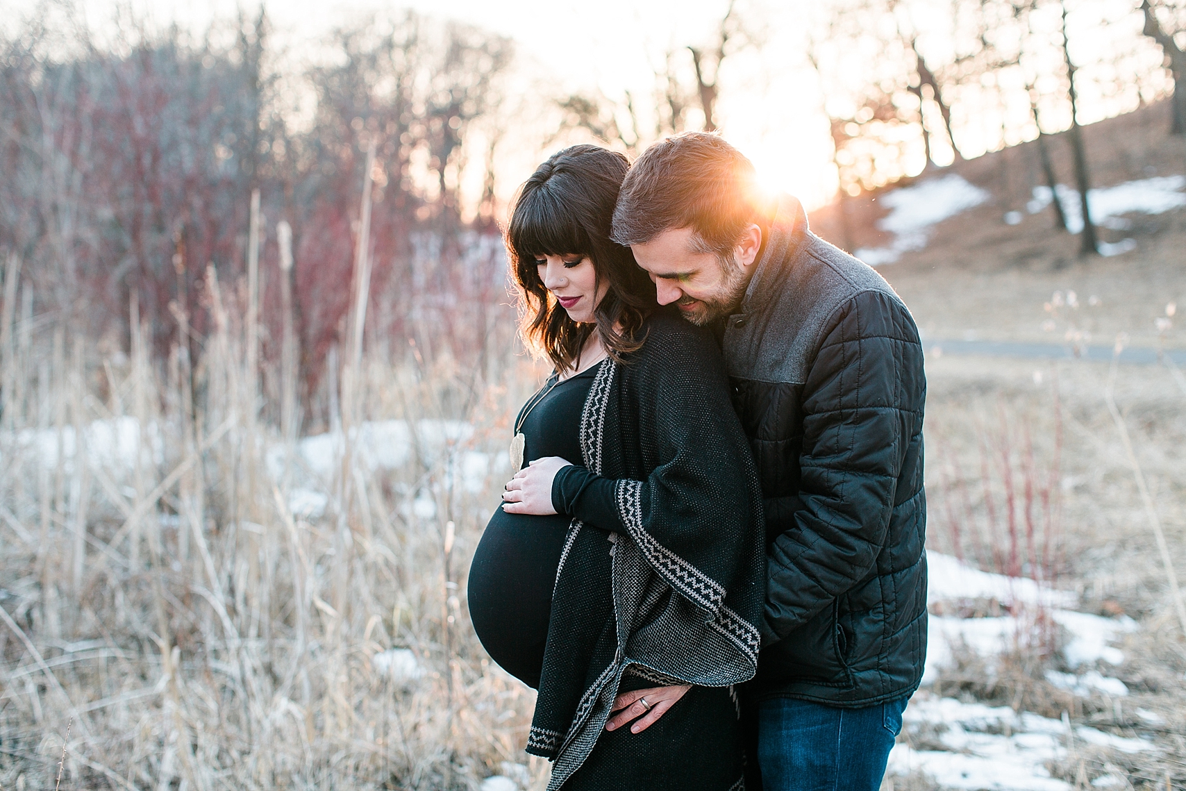 Minnesota Winter Maternity Session Lakefront Park Minneapolis Maternity Photographer Mallory Kiesow Photography