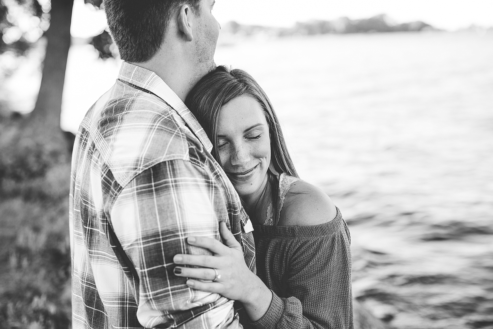 Excelsior Minnesota Engagement Session Minneapolis Engagement Photographer Mallory Kiesow-22.jpg