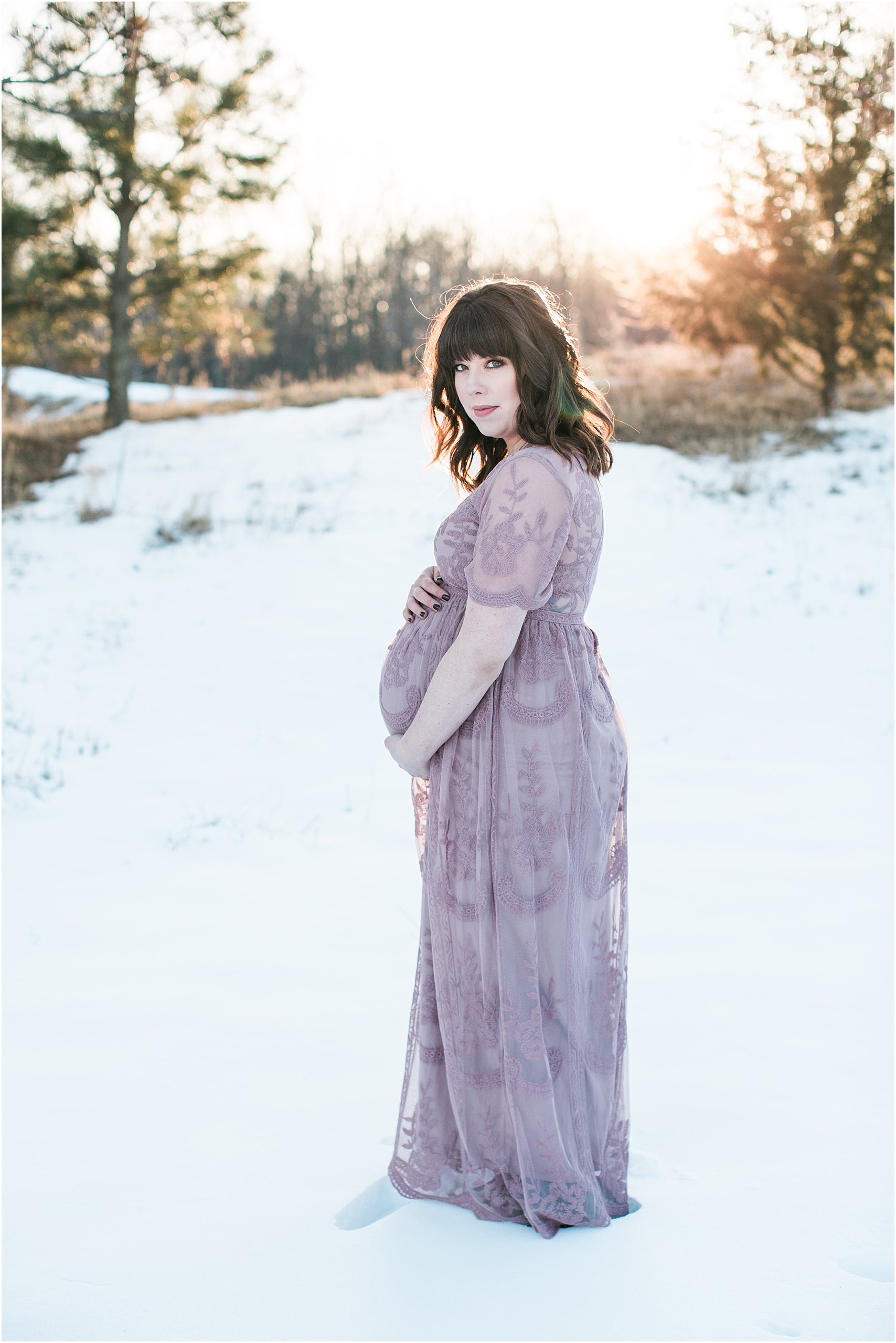 Minnesota winter maternity session Lakefront Park Prior Lake photographed by Mallory Kiesow, Minnesota maternity photographer_0006.jpg