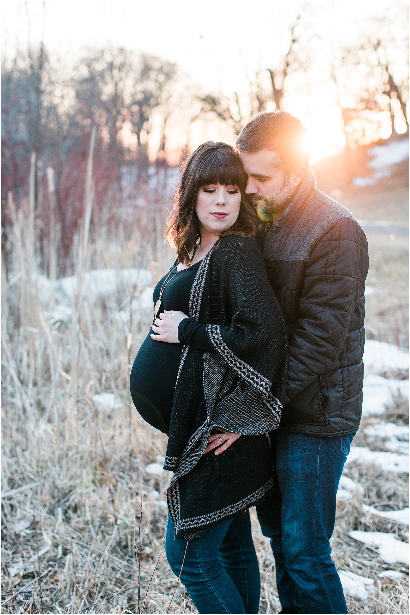 Minnesota winter maternity session Lakefront Park Prior Lake photographed by Mallory Kiesow, Minnesota maternity photographer_0013.jpg