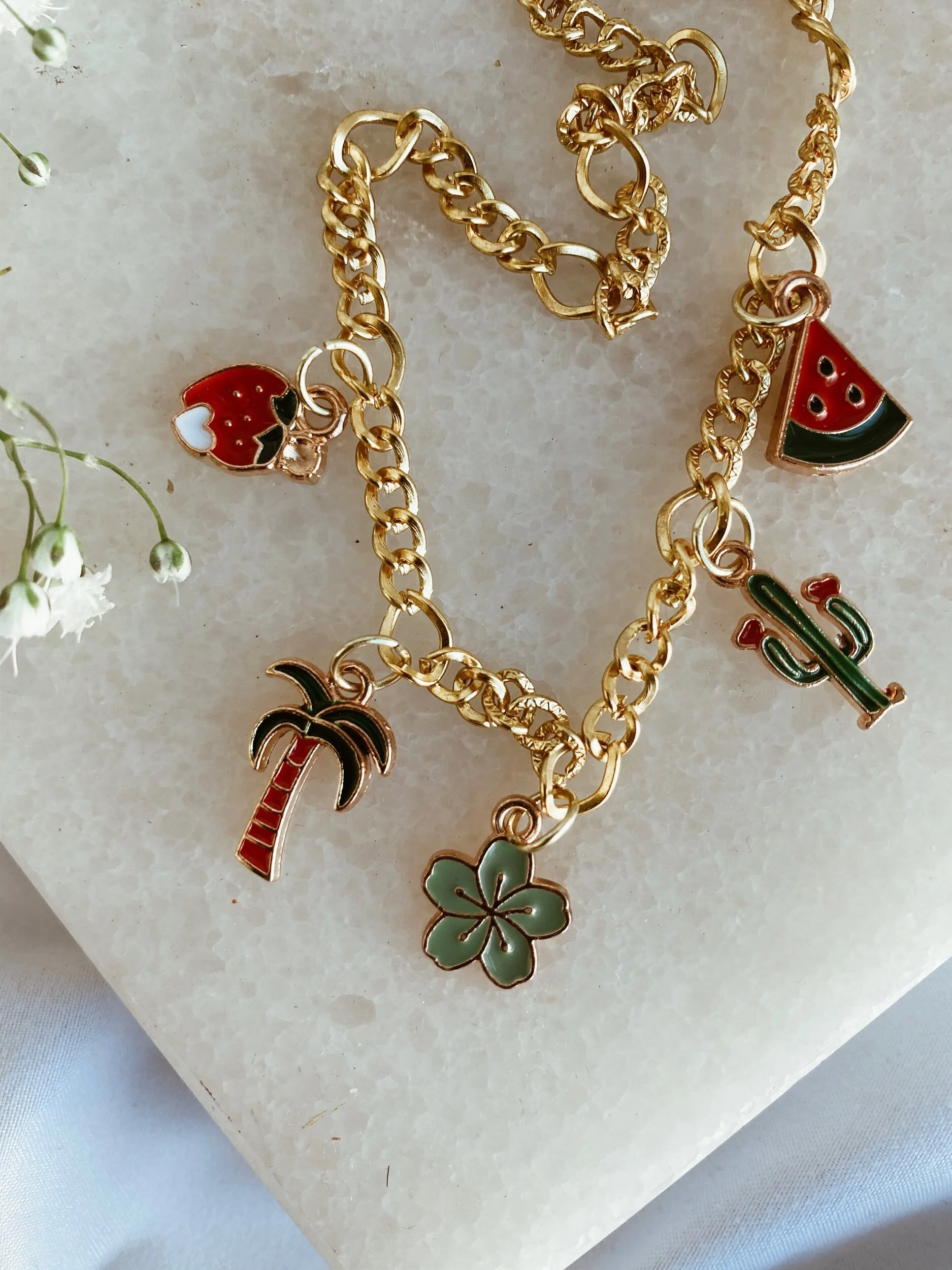 C5736ACE-6AC0-4D18-B1A5-3337902ADD90