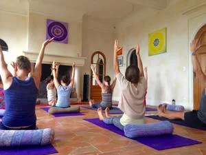 Yoga-Le-Claoux.jpg