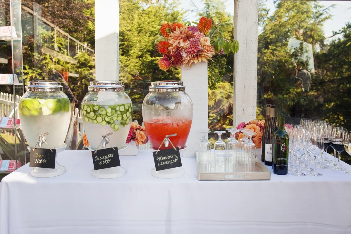 Vibrant Colored Seattle Wedding | Event Success | Alante Photography